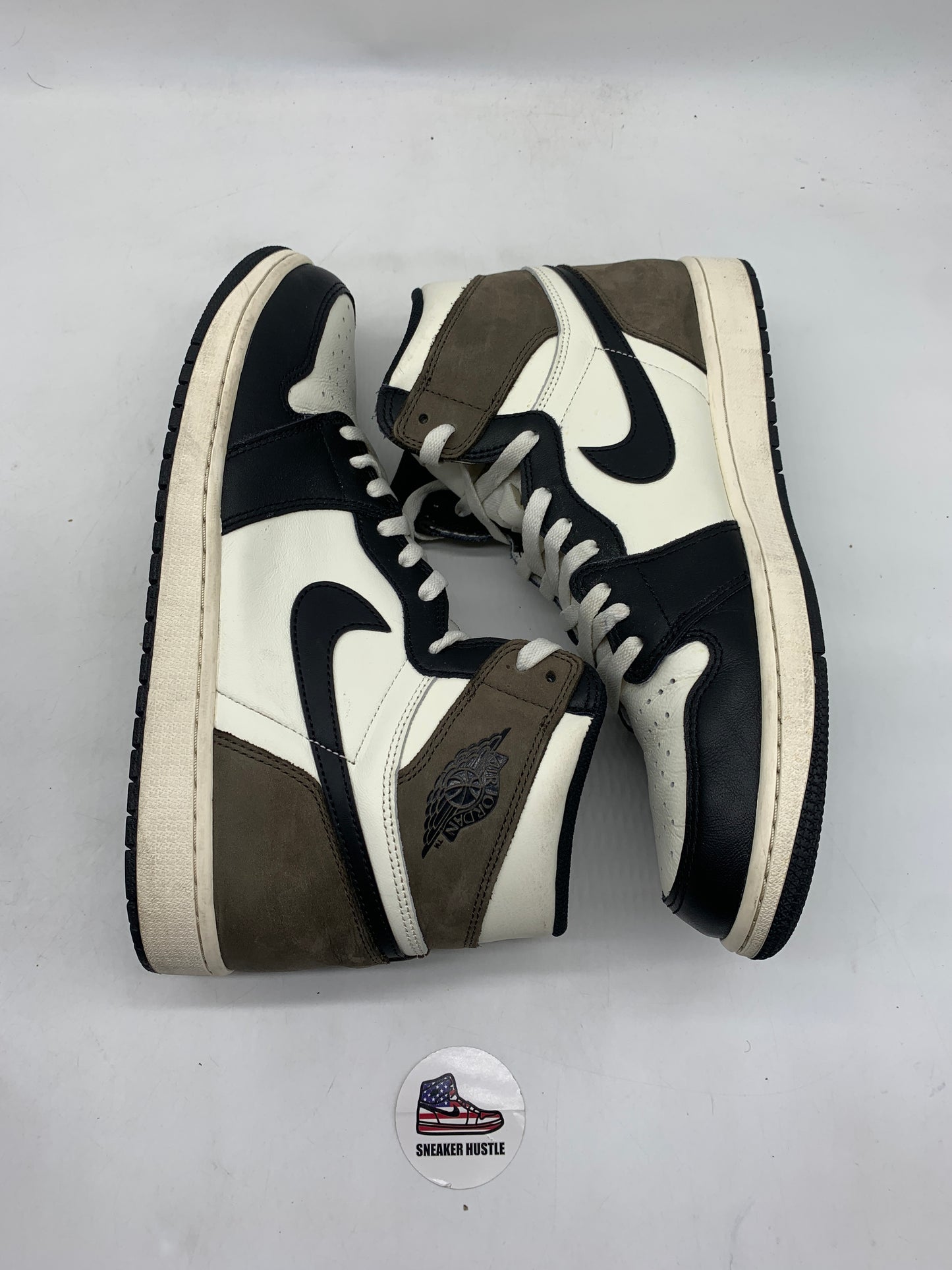 Jordan 1 Retro High Dark Mocha
