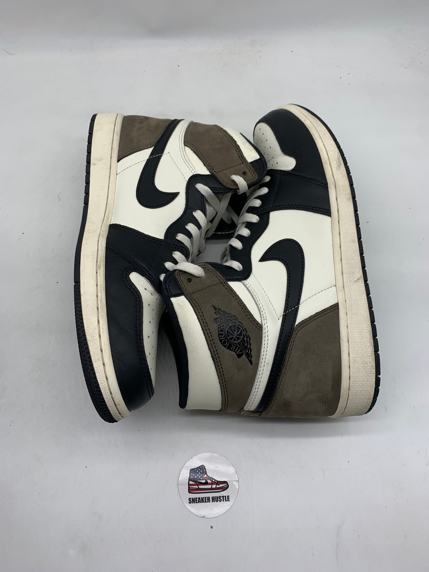 Jordan 1 Retro High Dark Mocha