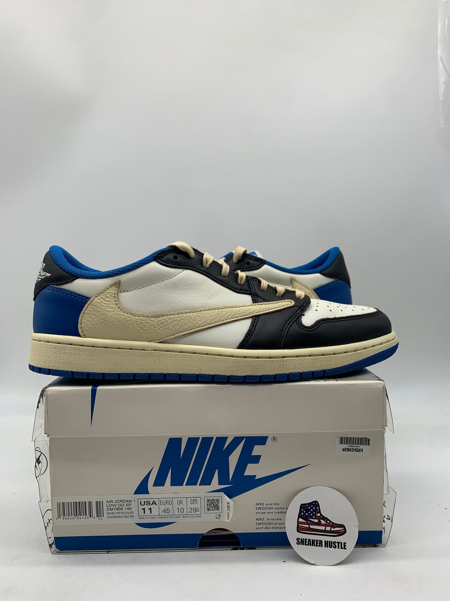 Jordan 1 Retro Low OG SP Fragment x Travis Scott
