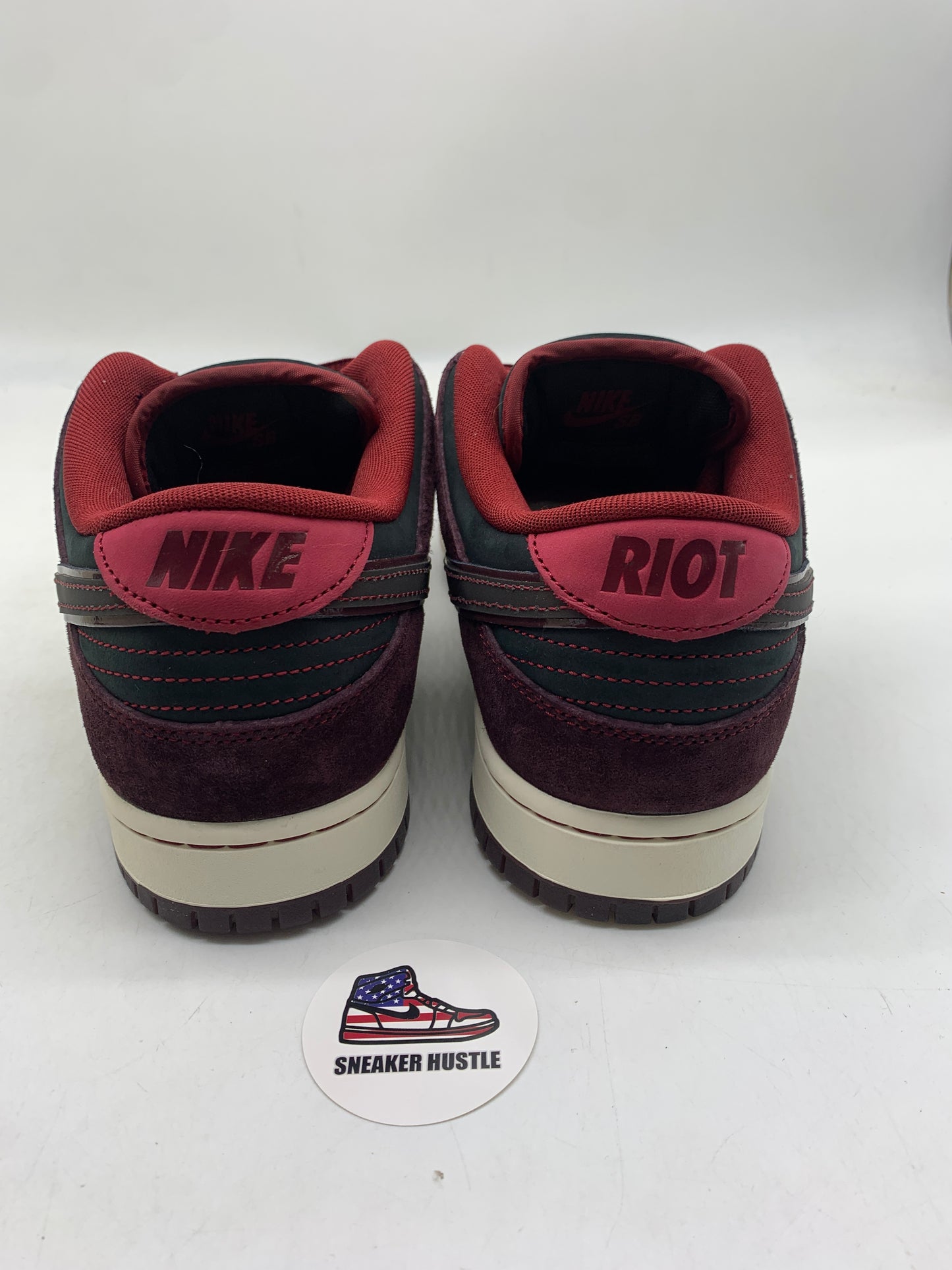 Nike SB Dunk Low Riot Skateshop
