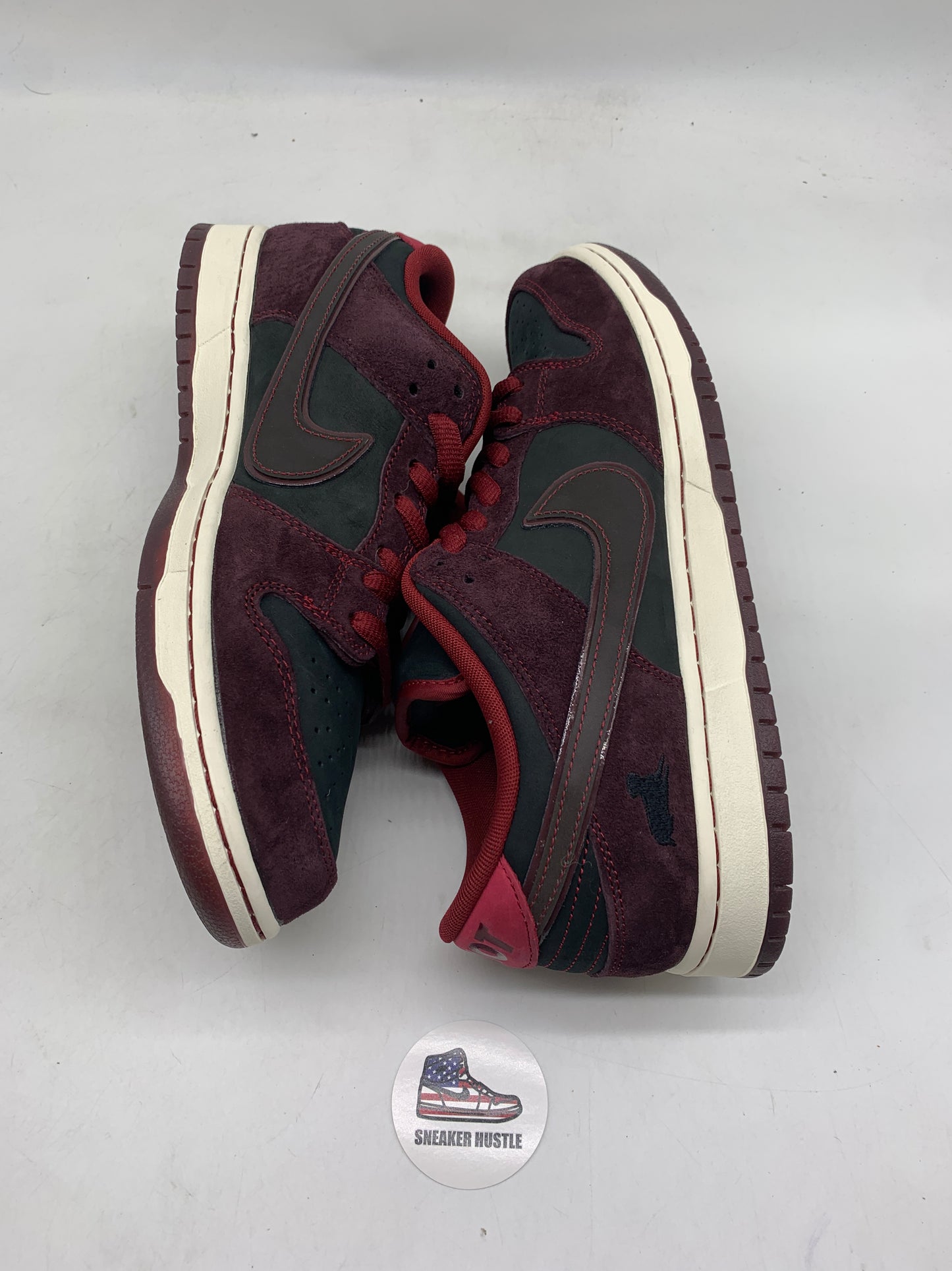 Nike SB Dunk Low Riot Skateshop