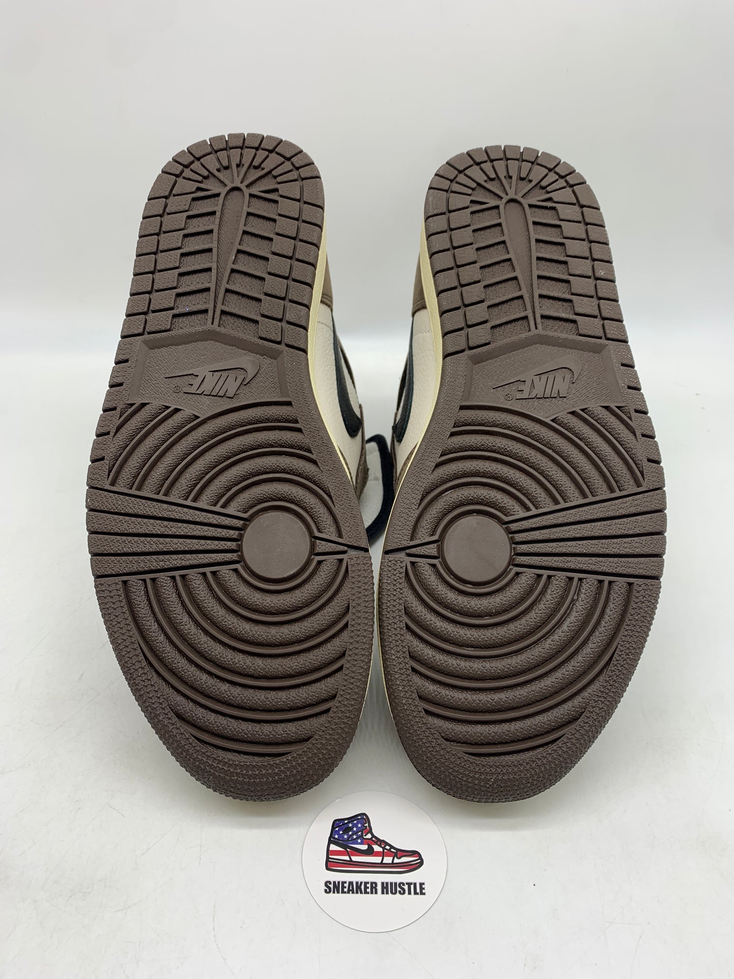 Jordan 1 Retro High OG SP Travis Scott Mocha