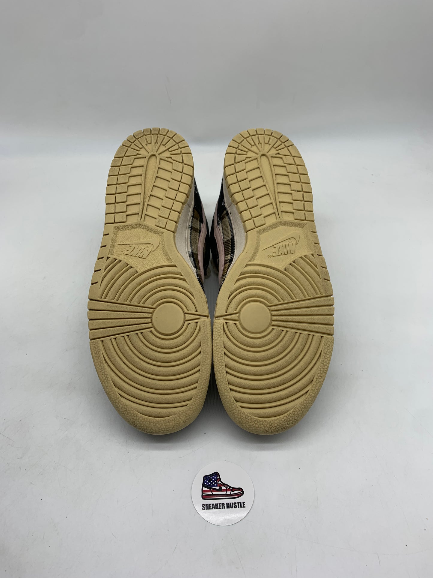 Nike SB Dunk Low Travis Scott (Special Box)