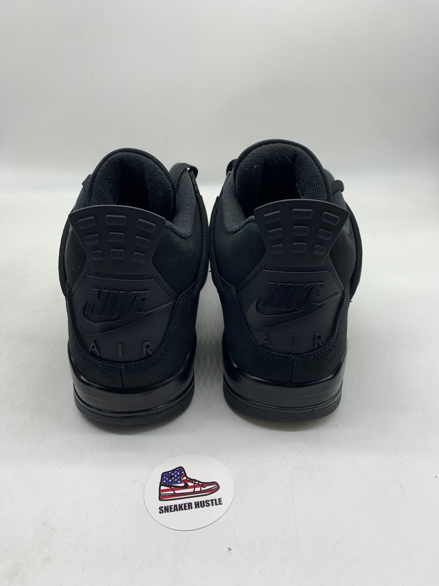 Jordan 4 Retro Black Cat (2025)
