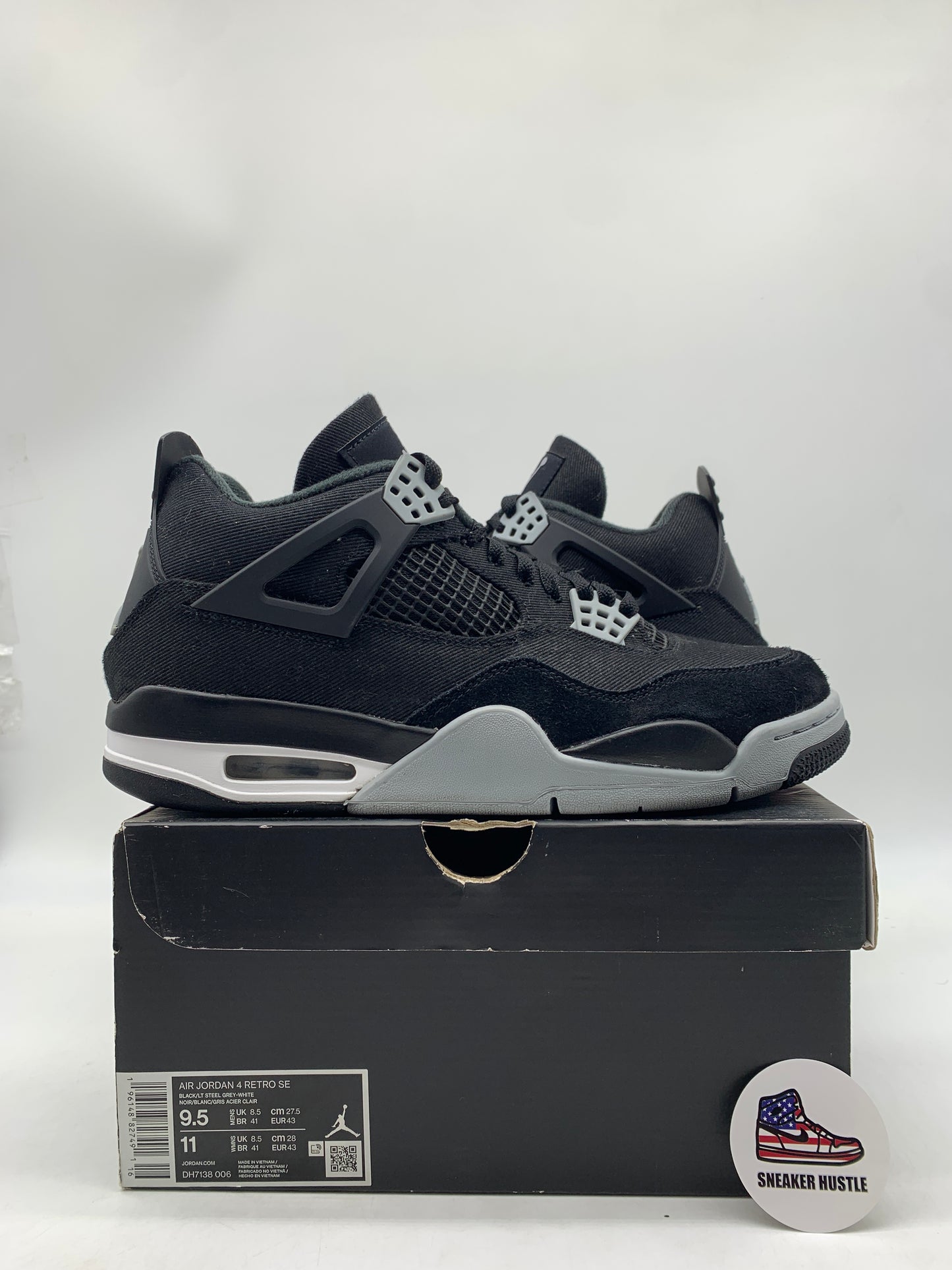 Jordan 4 Retro SE Black Canvas