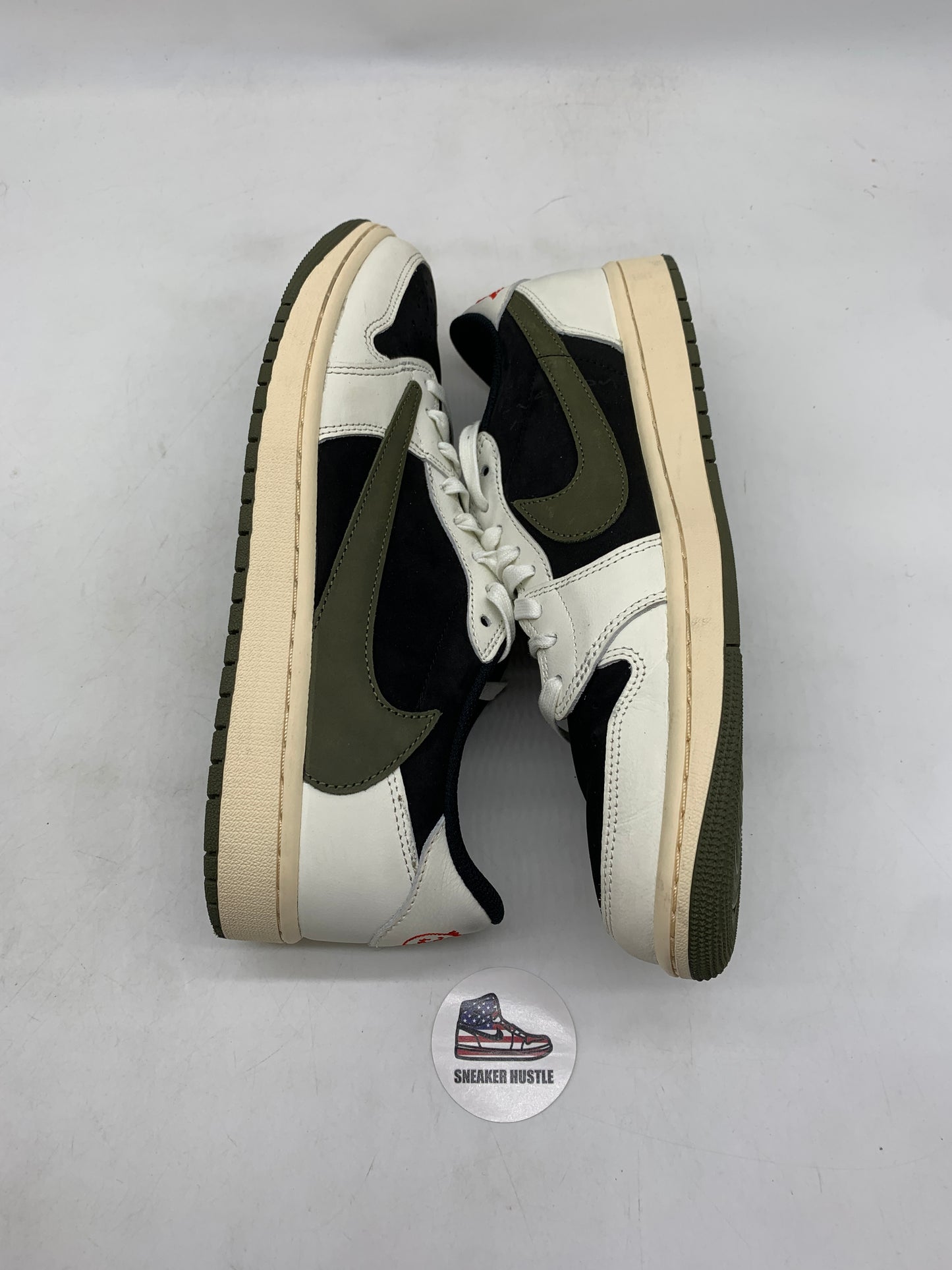 Jordan 1 Retro Low OG SP Travis Scott Olive (Women's)