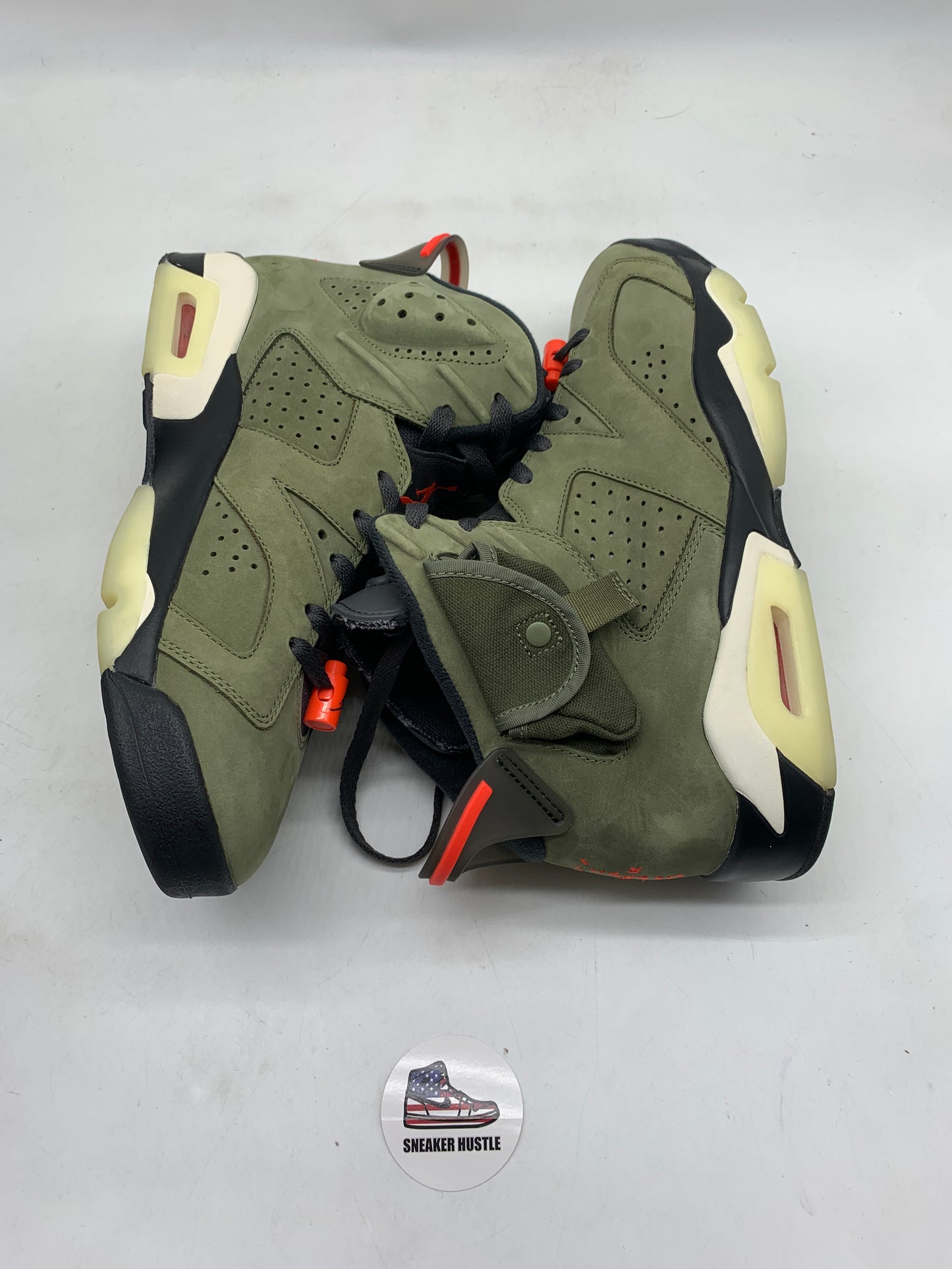 Jordan 6 Retro Travis Scott