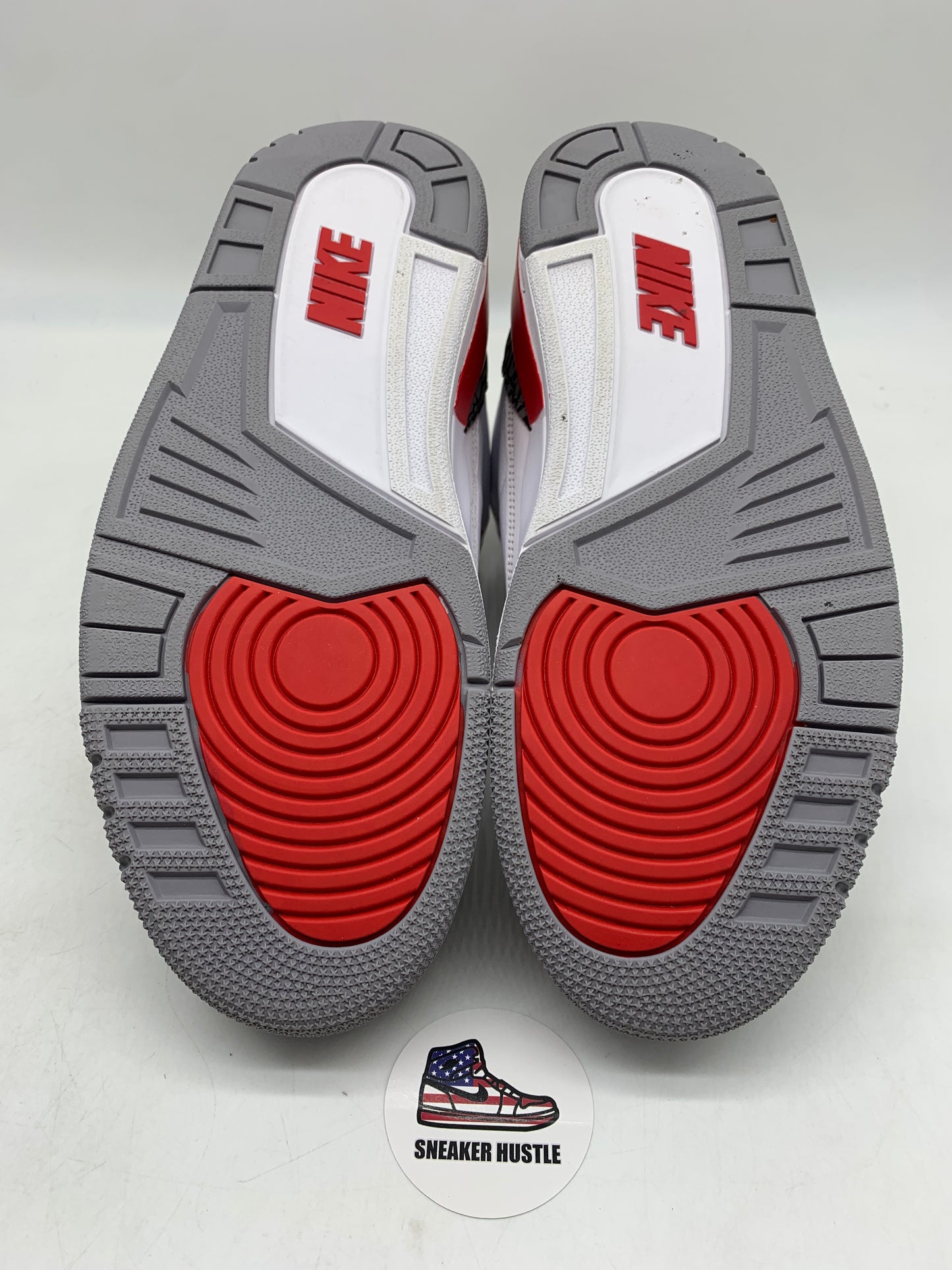 Jordan 3 Retro Fire Red (2022)