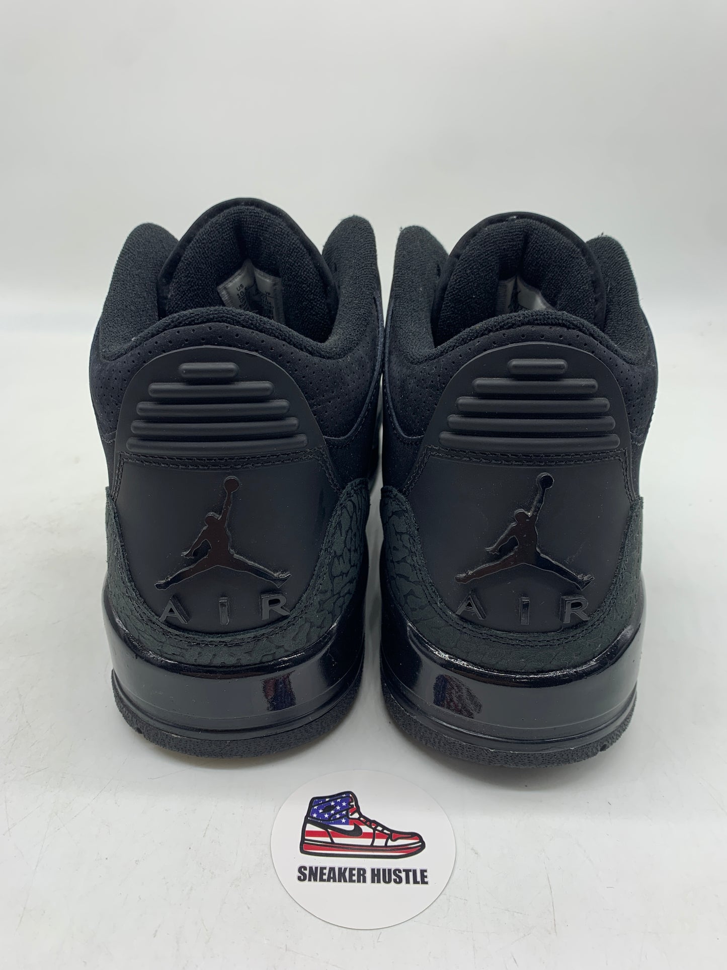 Jordan 3 Retro Black Cat (2025)