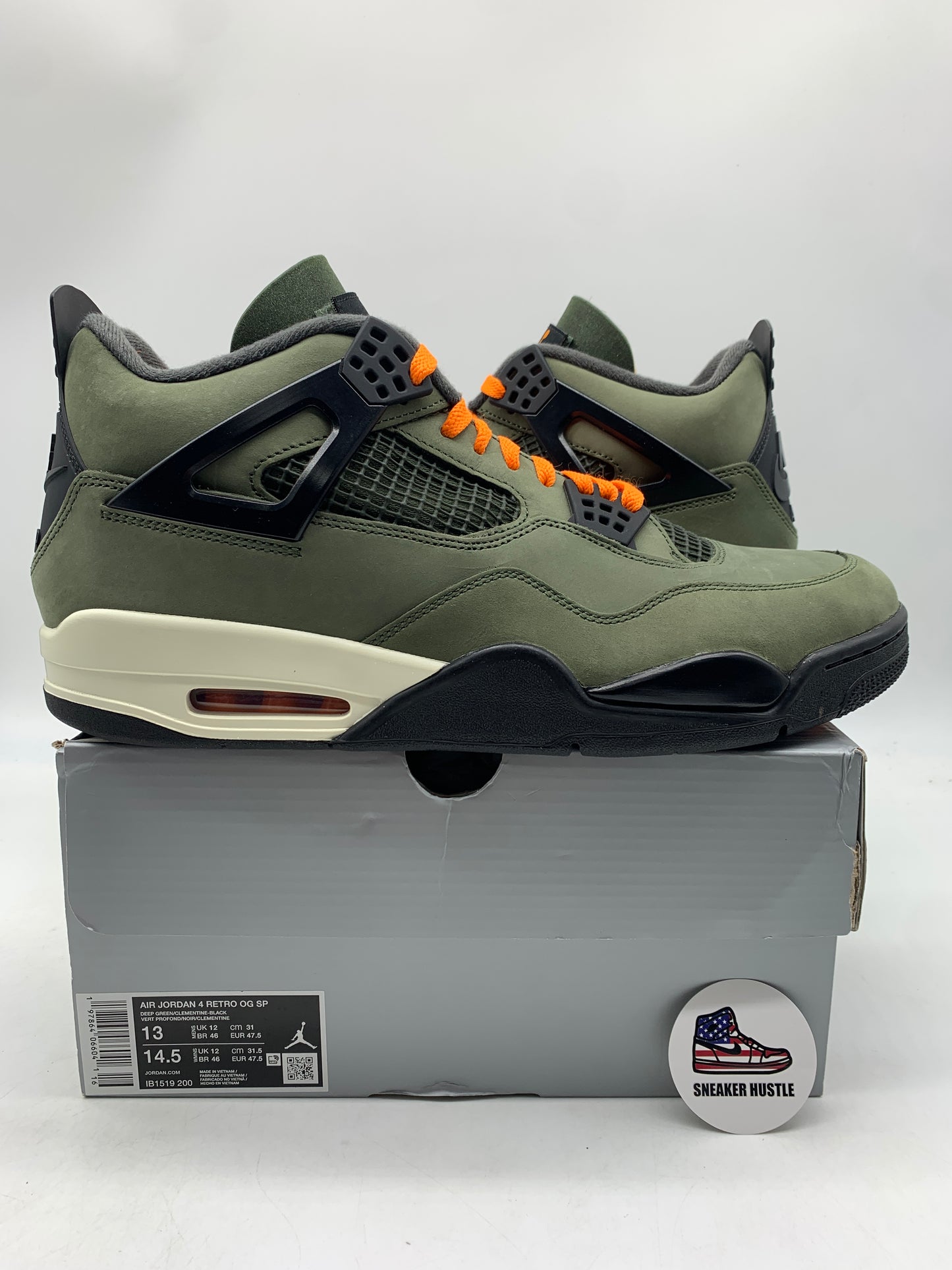Jordan 4 Retro OG SP Undefeated (2025)
