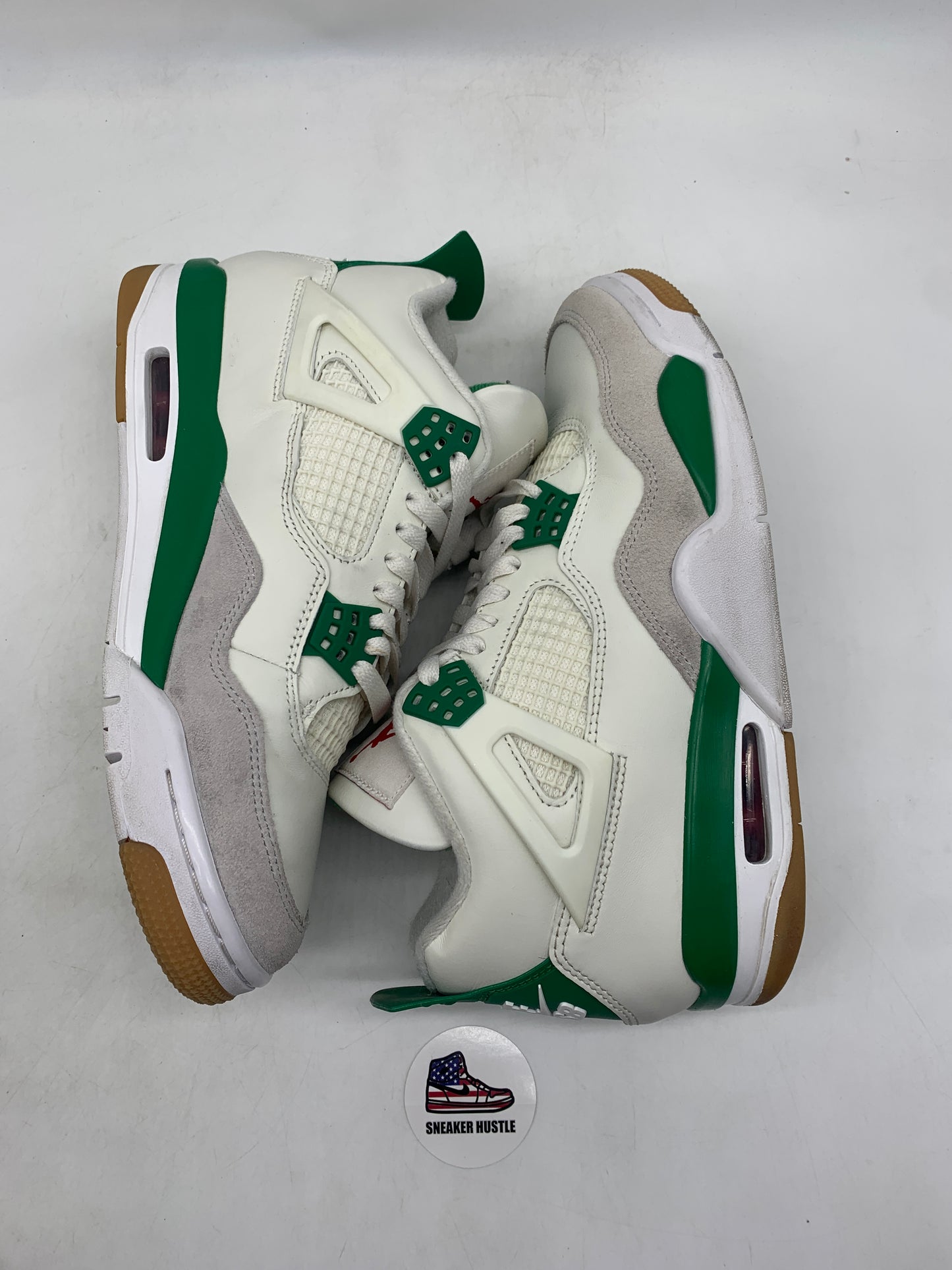 Jordan 4 Retro SB Pine Green