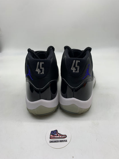 Jordan 11 Retro Space Jam (2016)