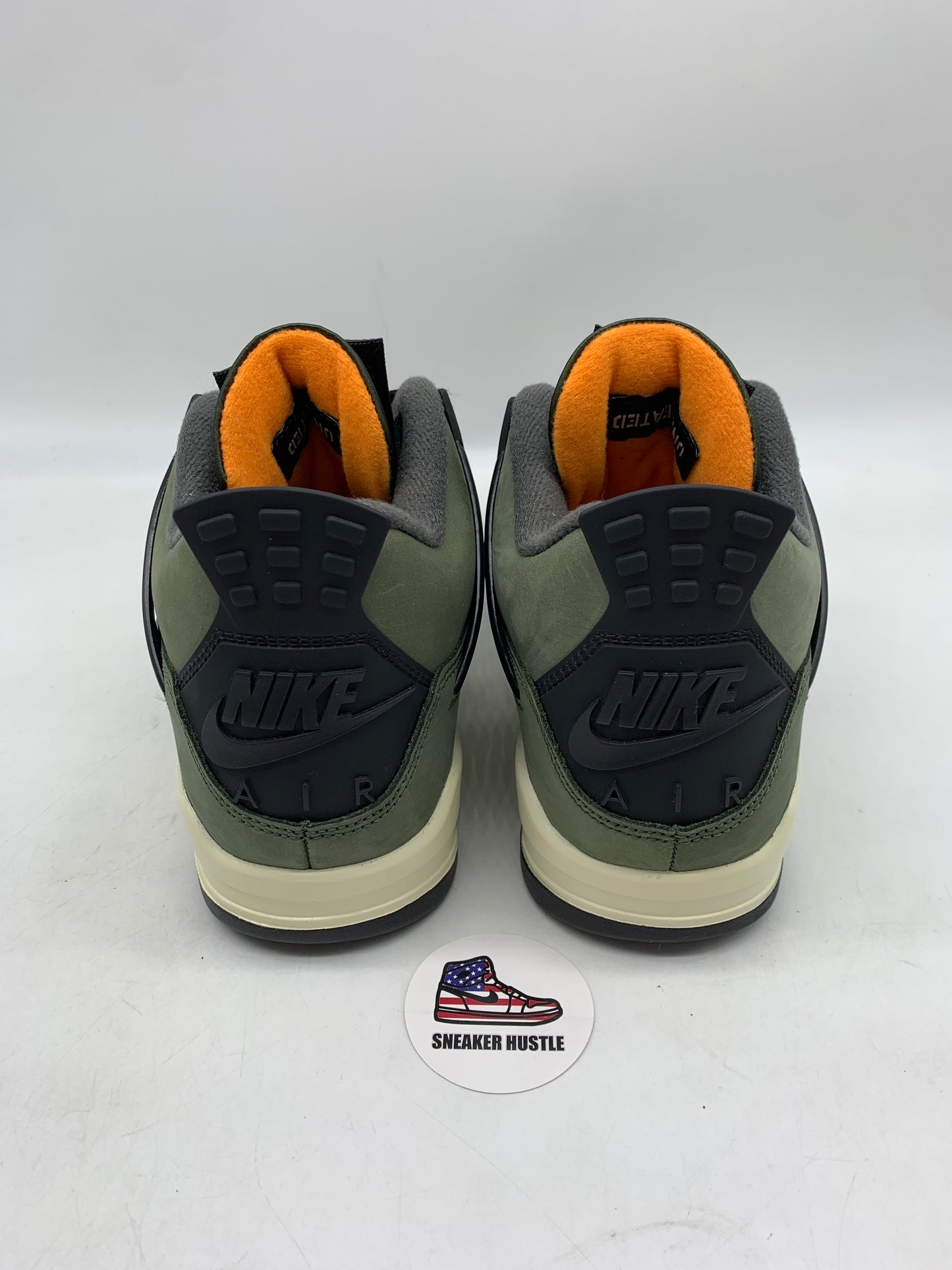 Jordan 4 Retro OG SP Undefeated (2025)