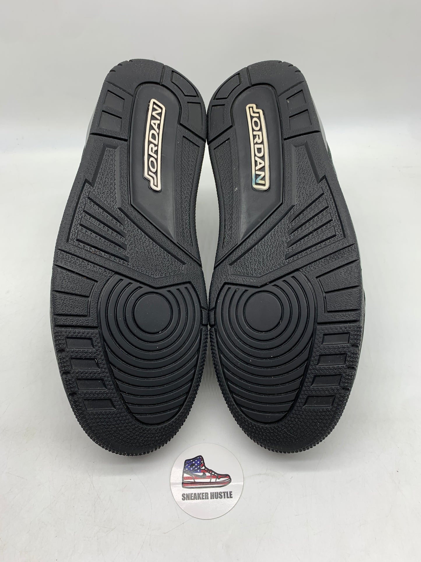 Jordan 3 Retro Black Cat (2025)