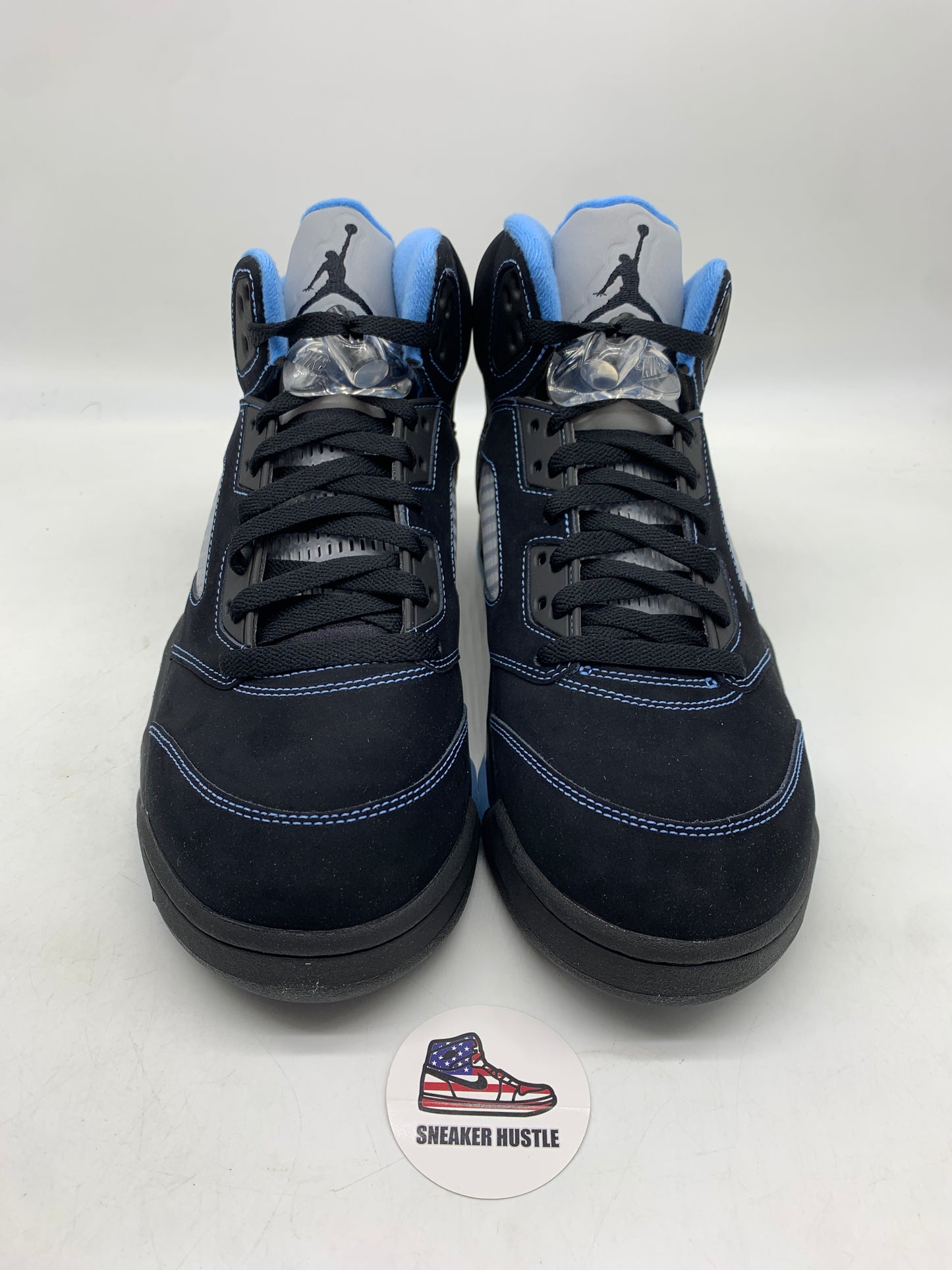 Jordan 5 Retro Black University Blue (2026)