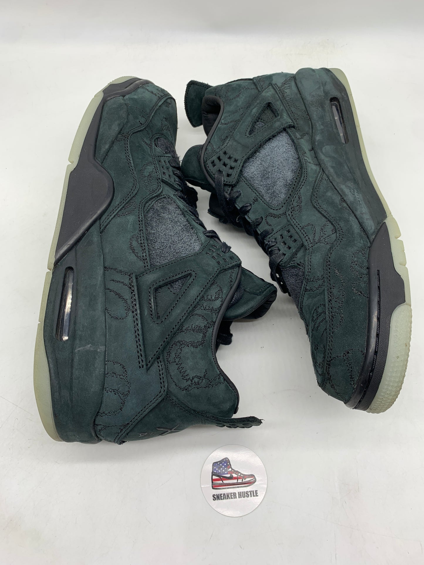 Jordan 4 Retro Kaws Black