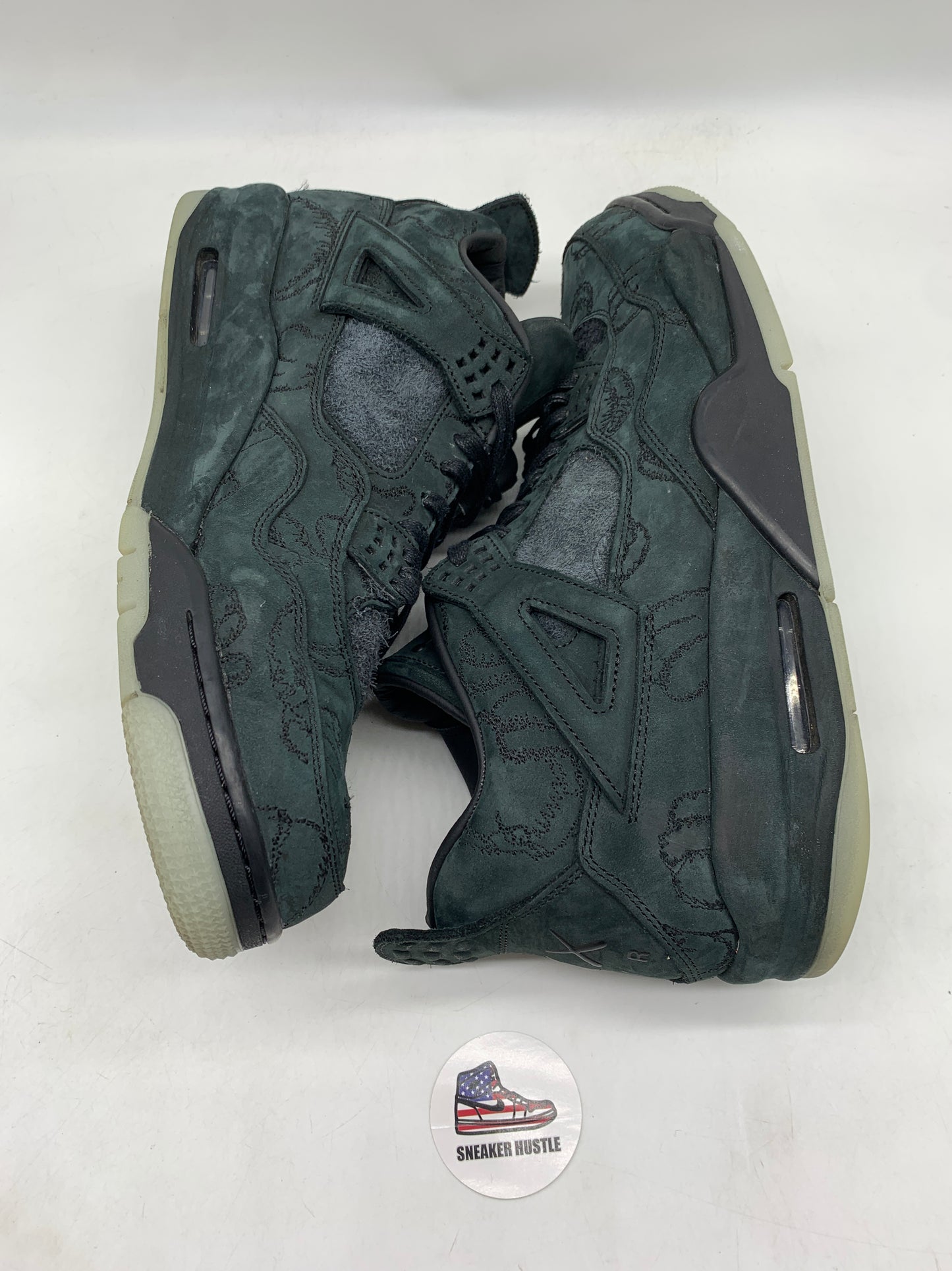Jordan 4 Retro Kaws Black