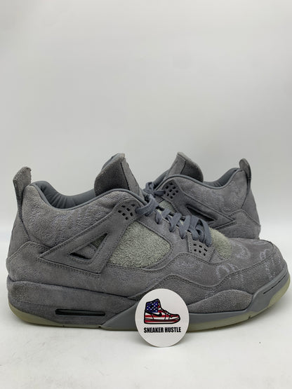 Jordan 4 Retro Kaws