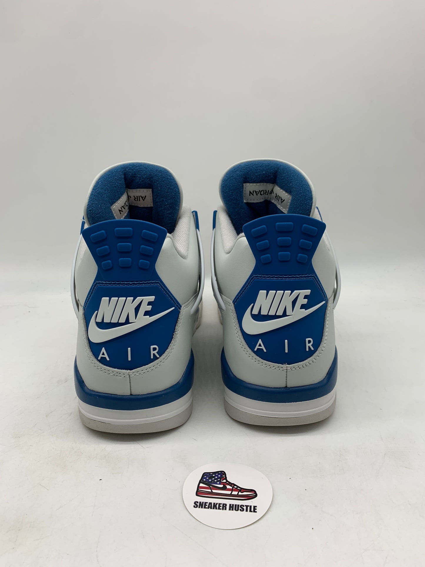 Jordan 4 Retro Military Blue (2024)