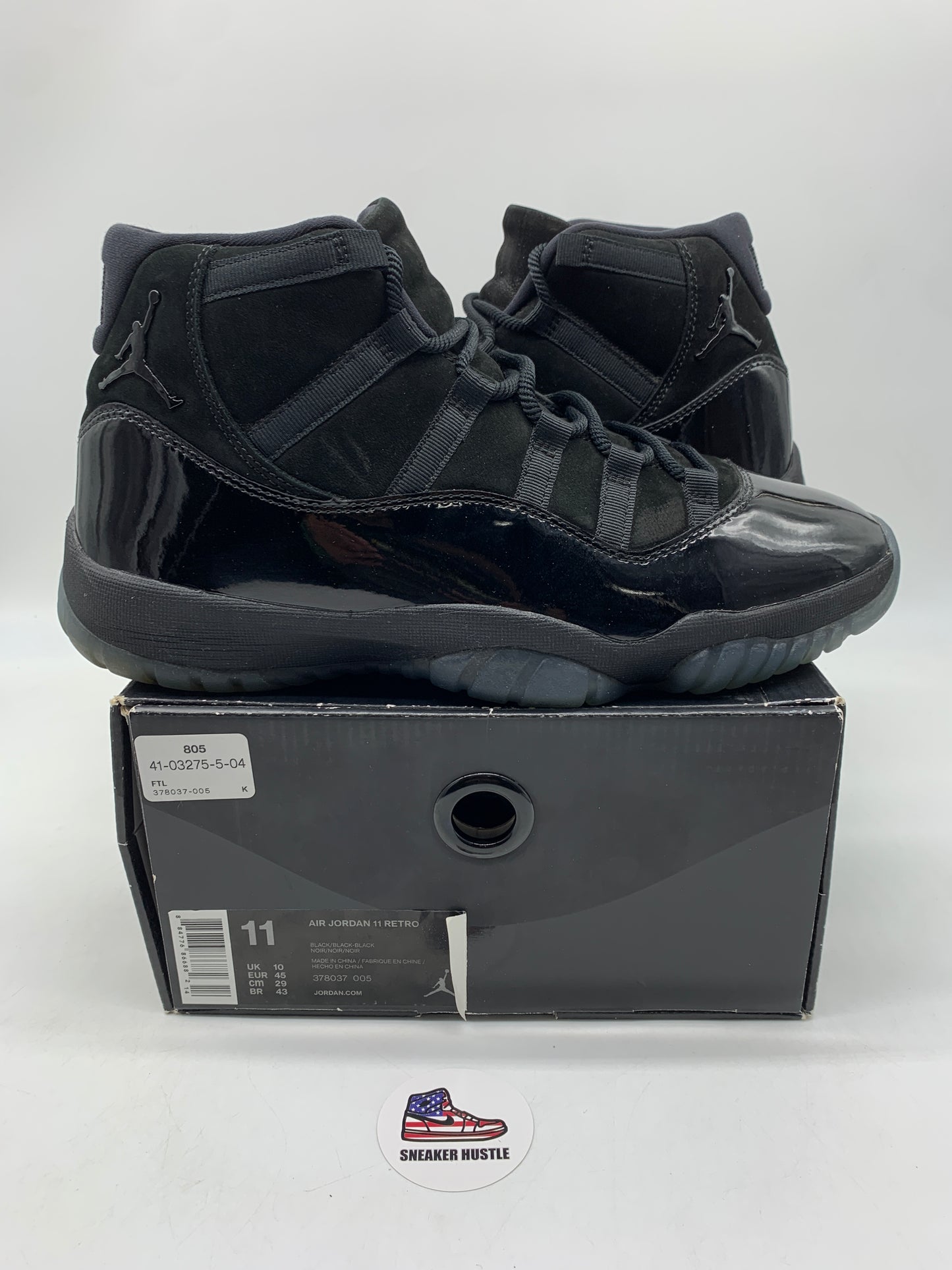Jordan 11 Retro Cap and Gown
