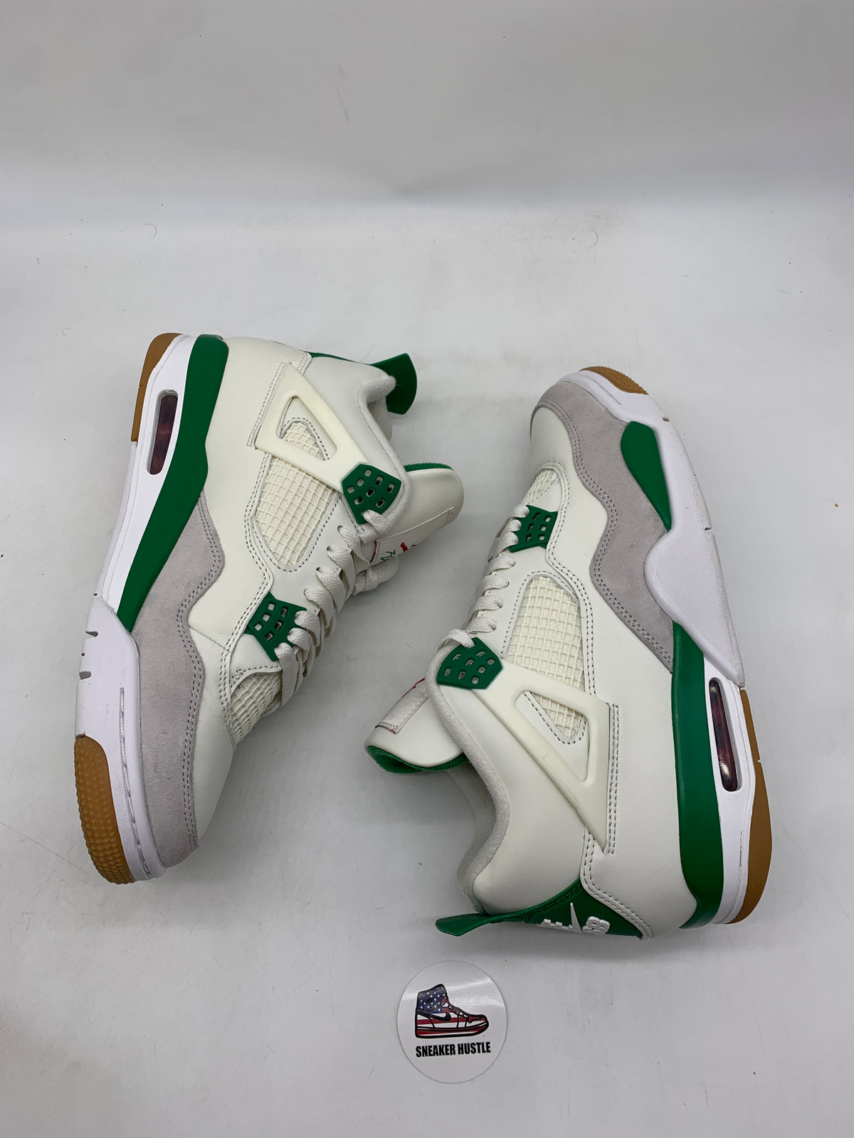 Jordan 4 Retro SB Pine Green