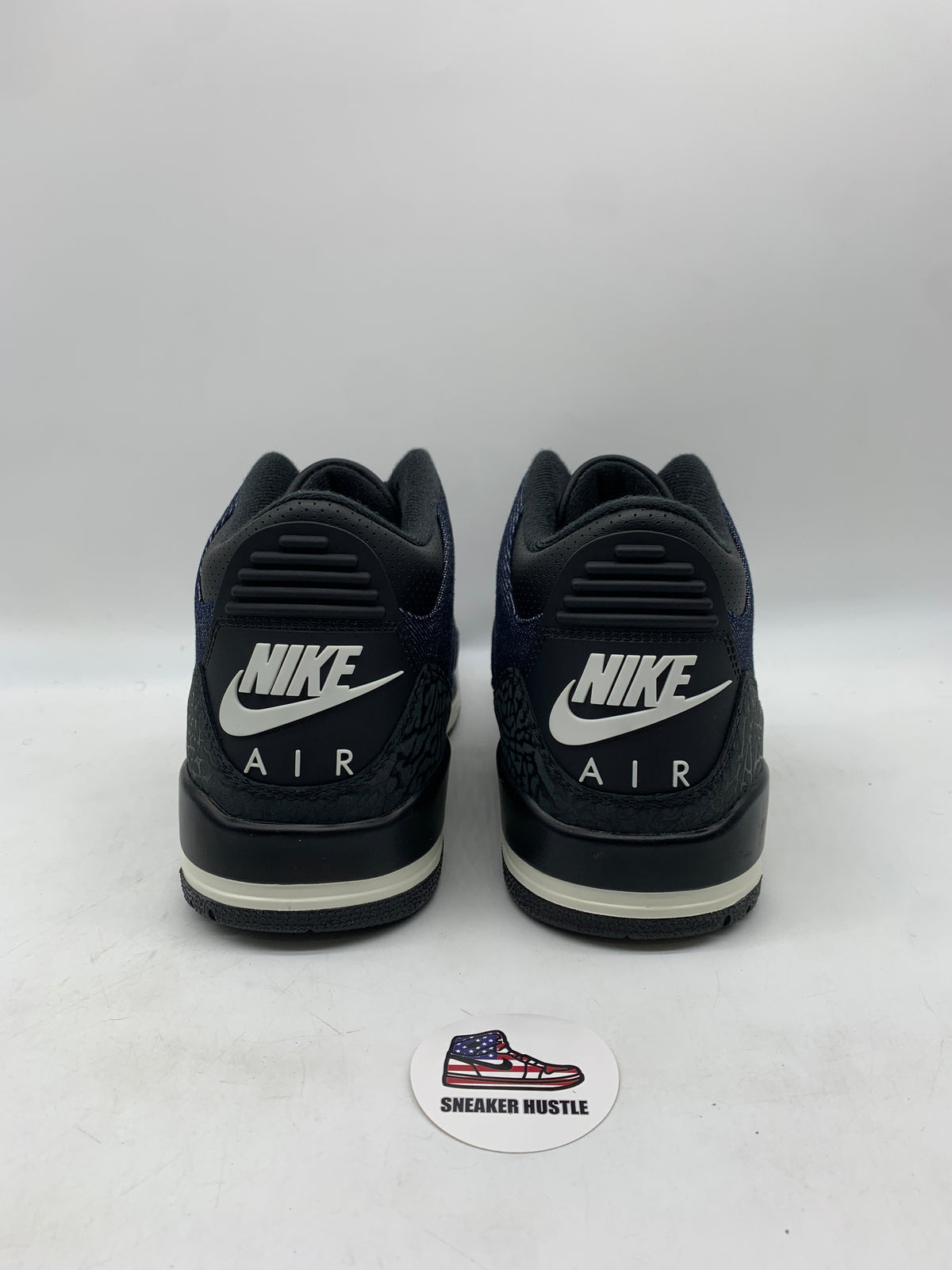 Jordan 3 Retro Levi’s Indigo