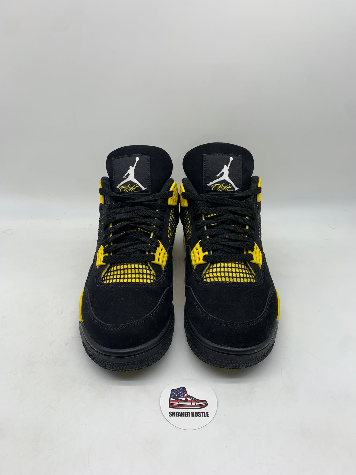Jordan 4 Retro Thunder (2023)