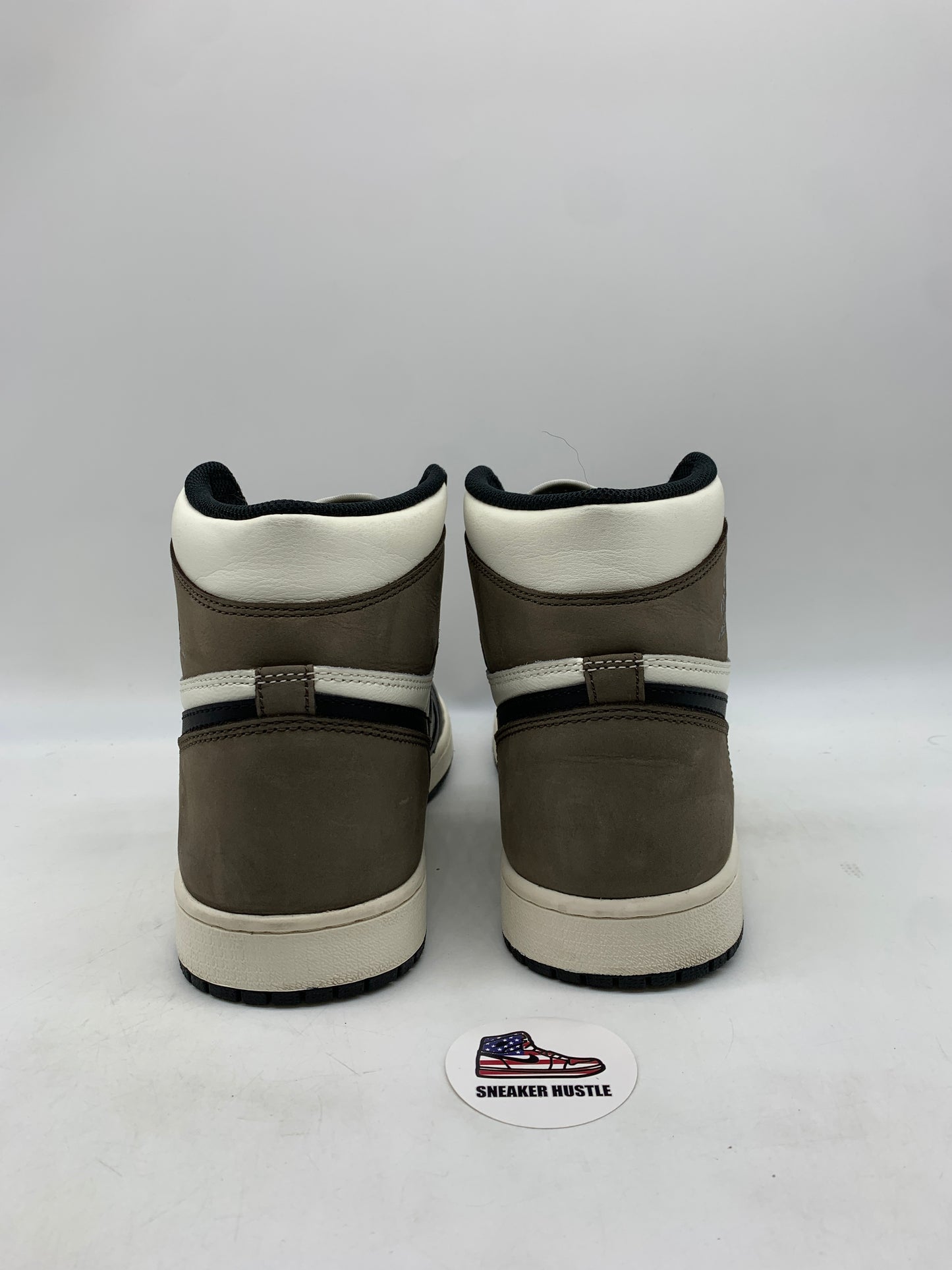 Jordan 1 Retro High Dark Mocha