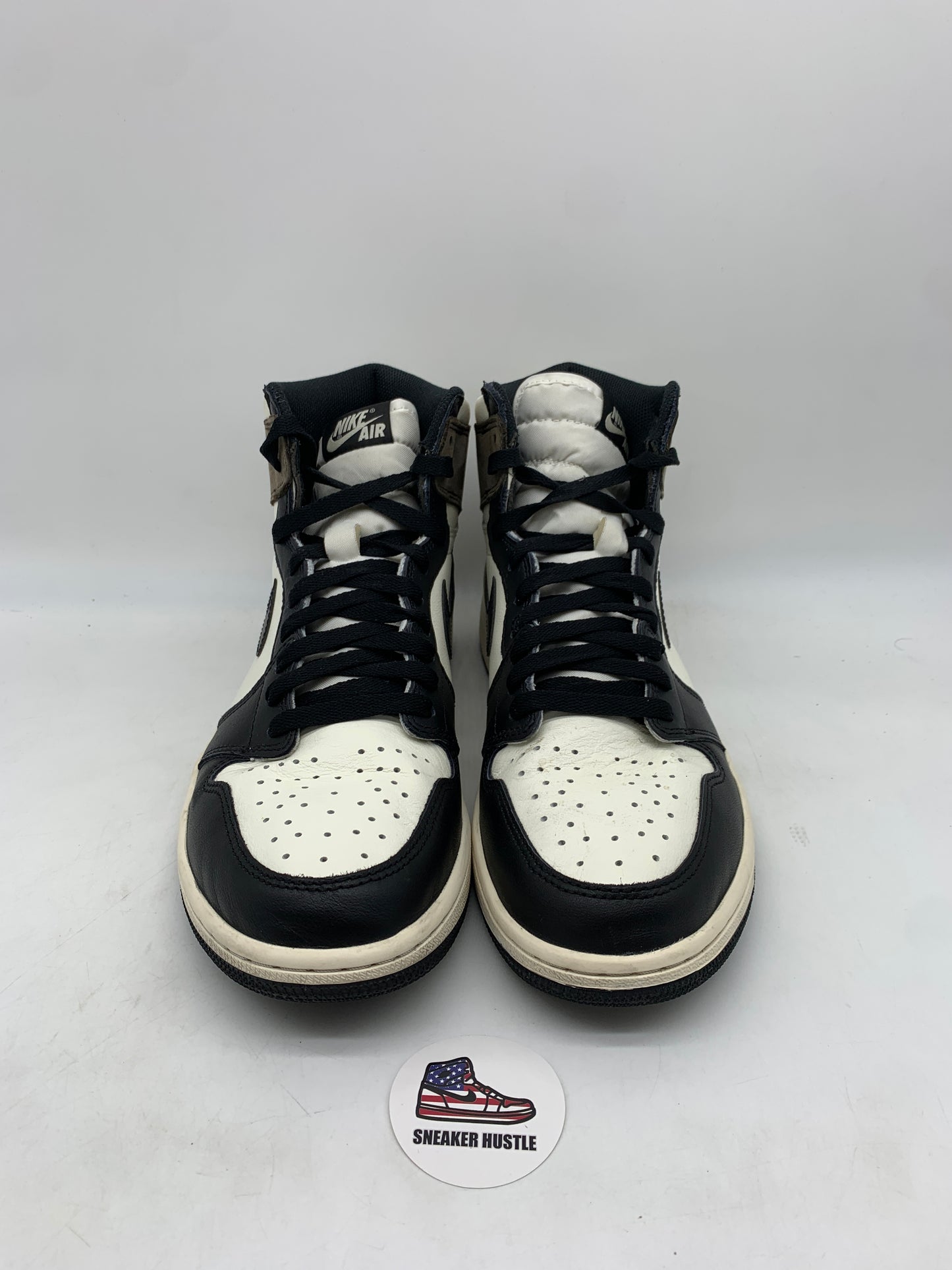 Jordan 1 Retro High Dark Mocha