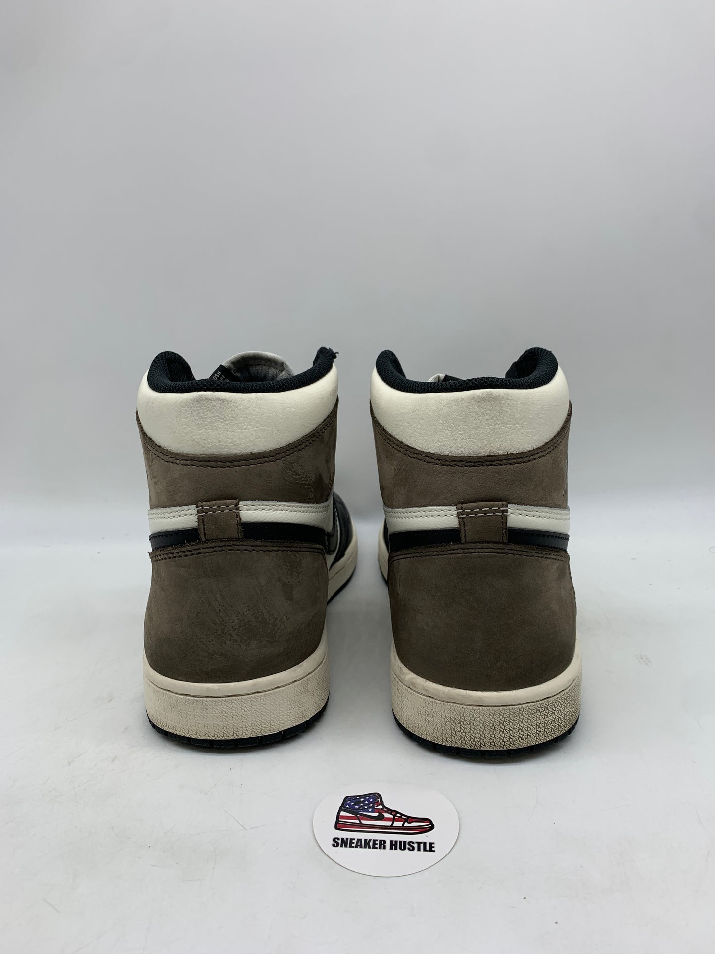Jordan 1 Retro High Dark Mocha