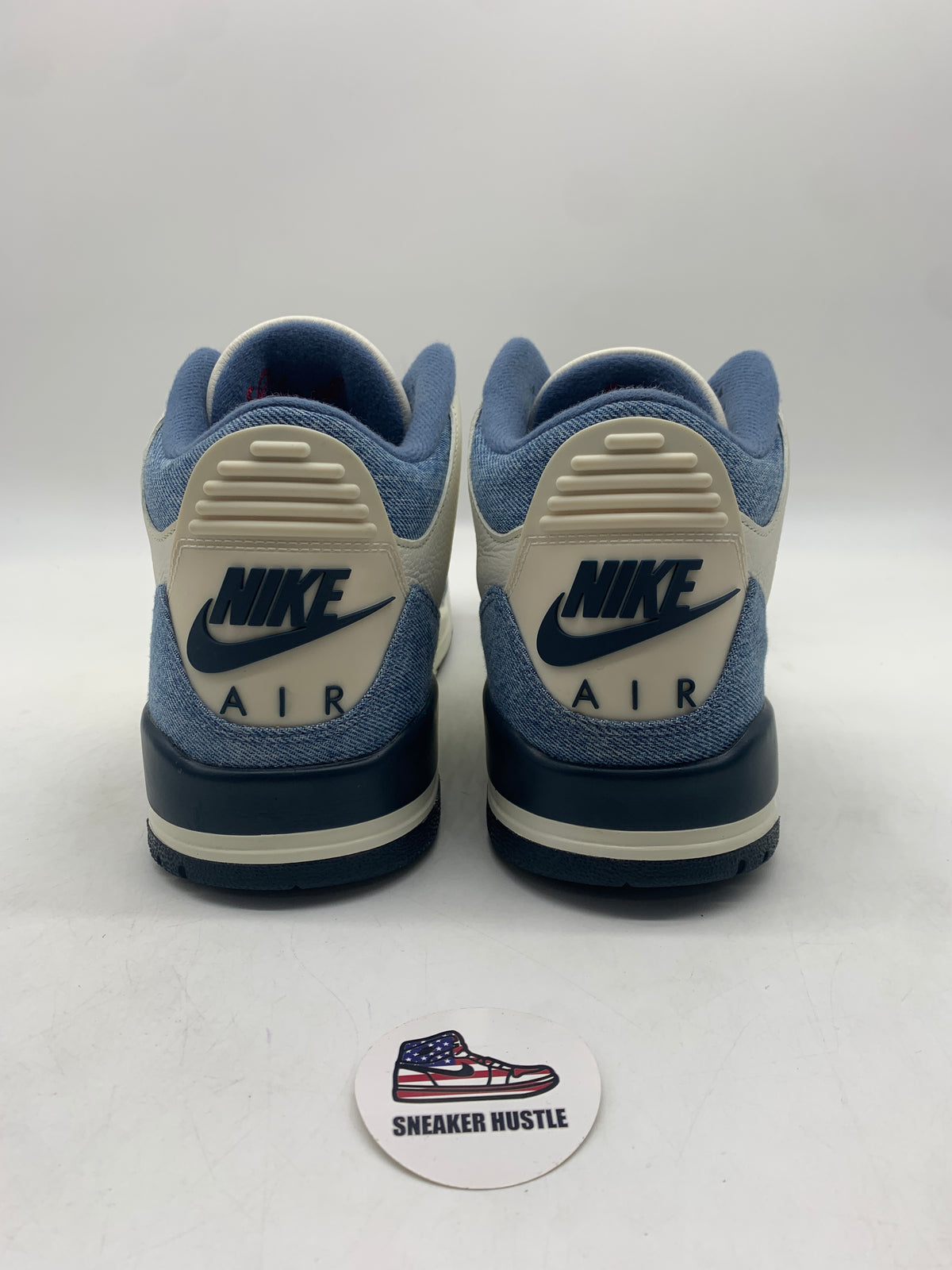 Jordan 3 Retro Levi’s All-Star