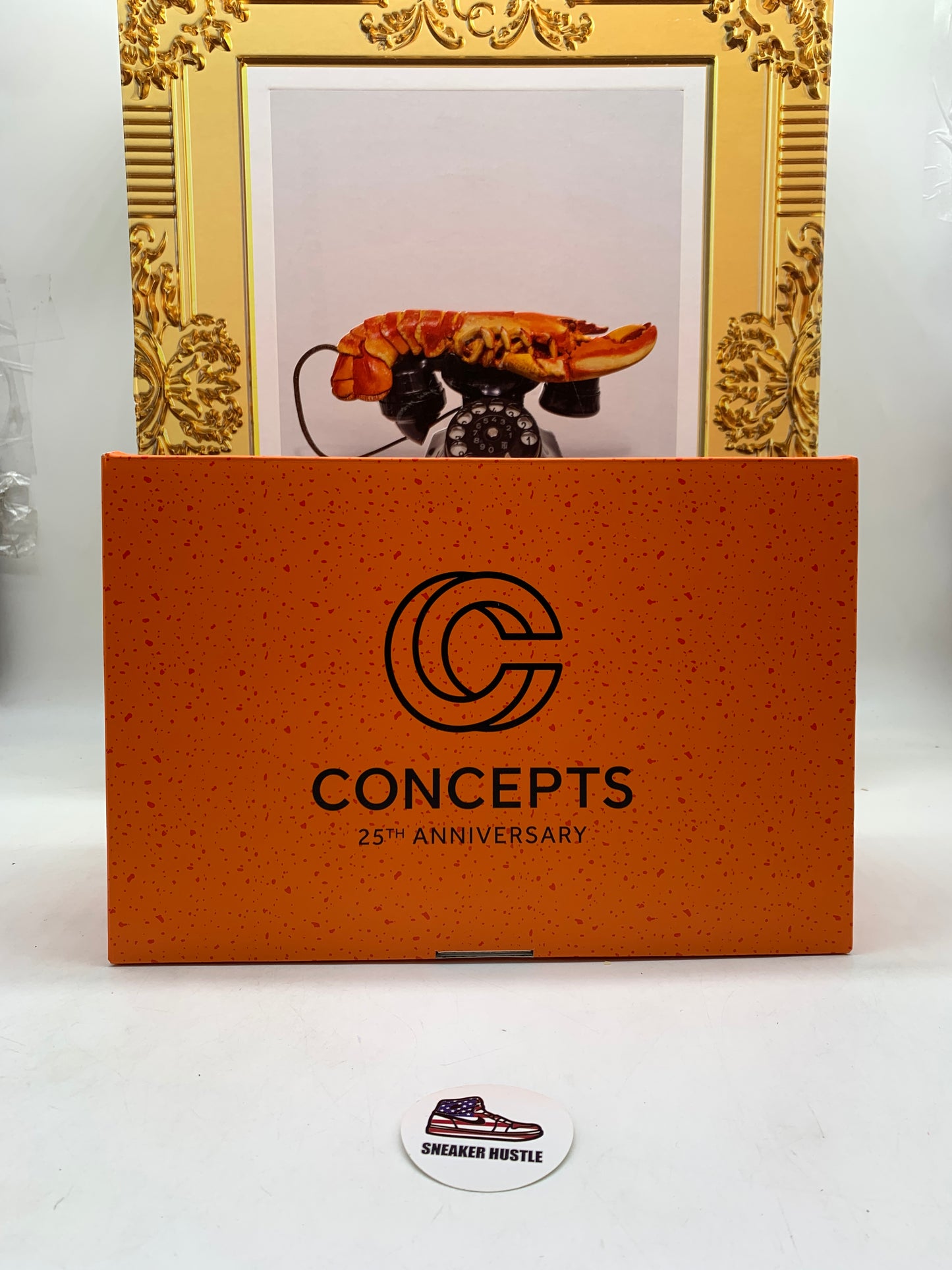 Nike SB Dunk Low Concepts Orange Lobster (Special Box)