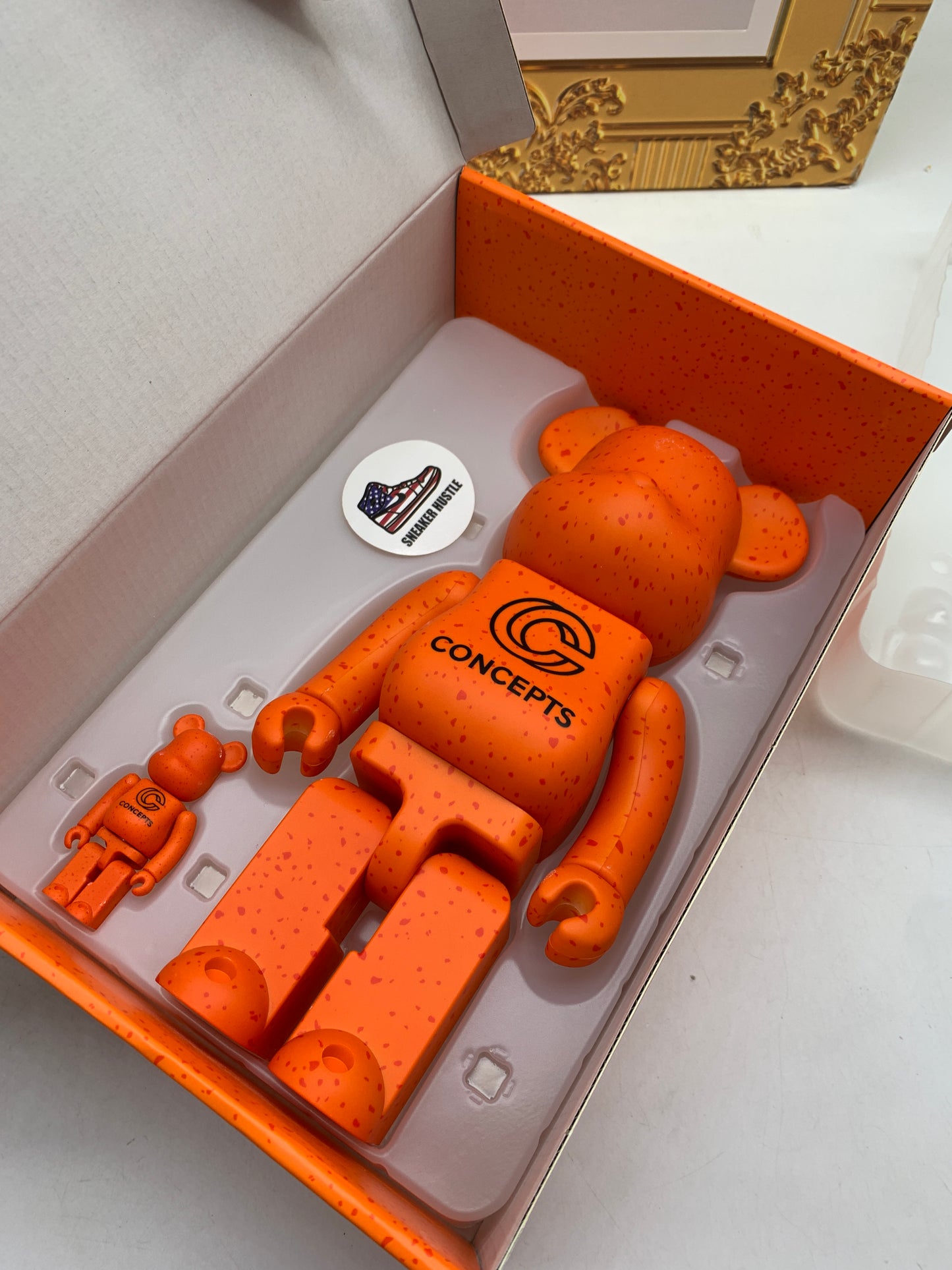 Nike SB Dunk Low Concepts Orange Lobster (Special Box)