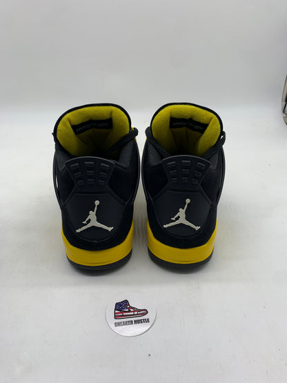 Jordan 4 Retro Thunder (2023)