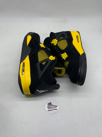Jordan 4 Retro Thunder (2023)