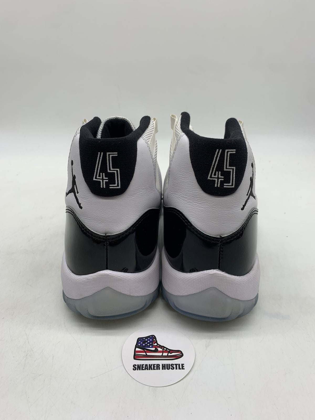 Jordan 11 Retro Concord (2018)