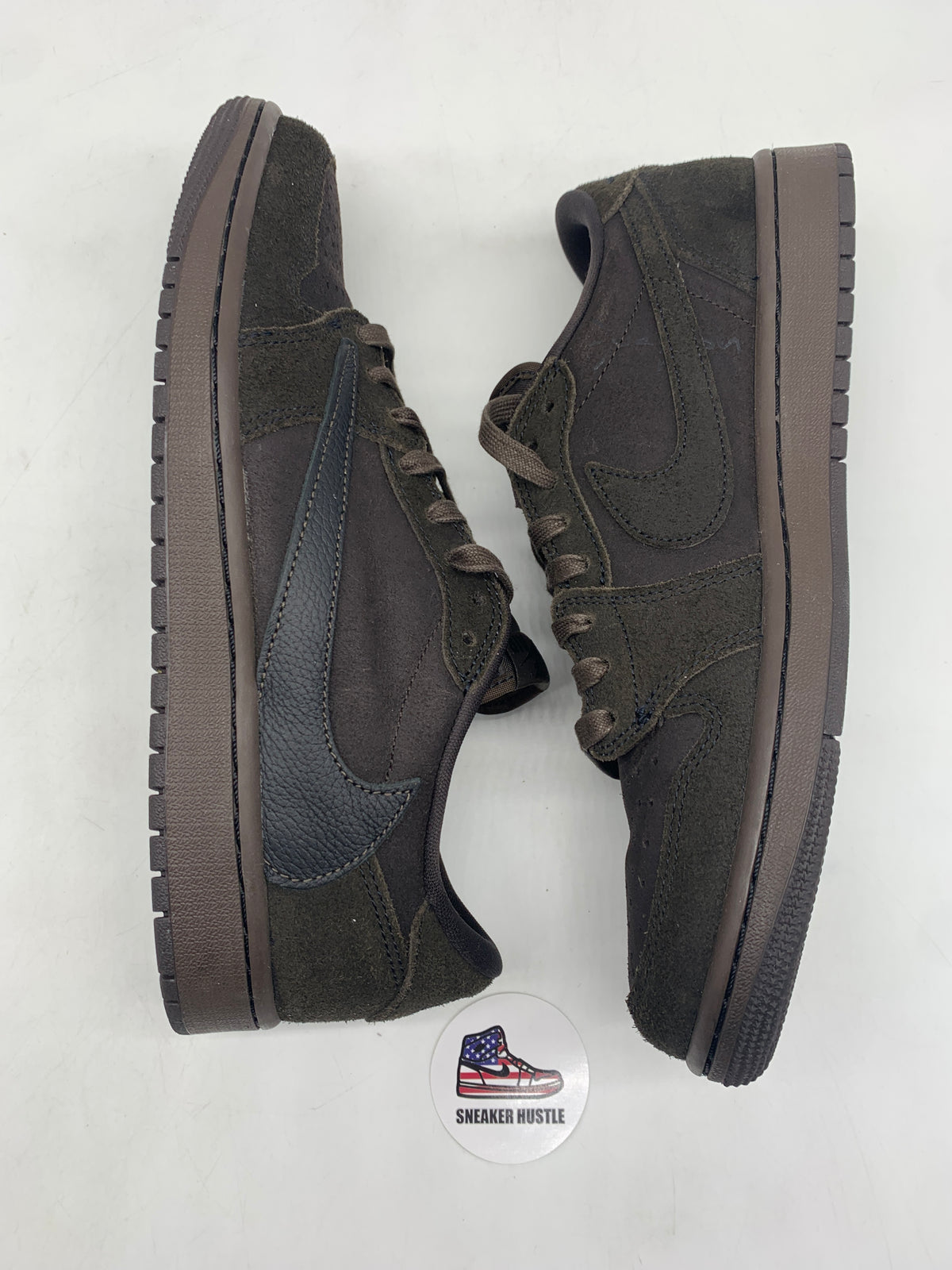 Jordan 1 Retro Low OG SP Travis Scott Velvet Brown