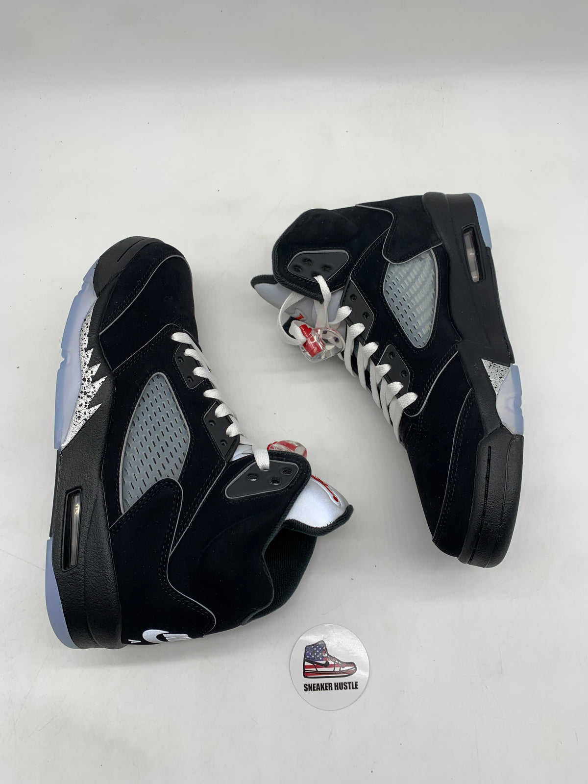 Jordan 5 Retro OG Black Metallic Reimagined