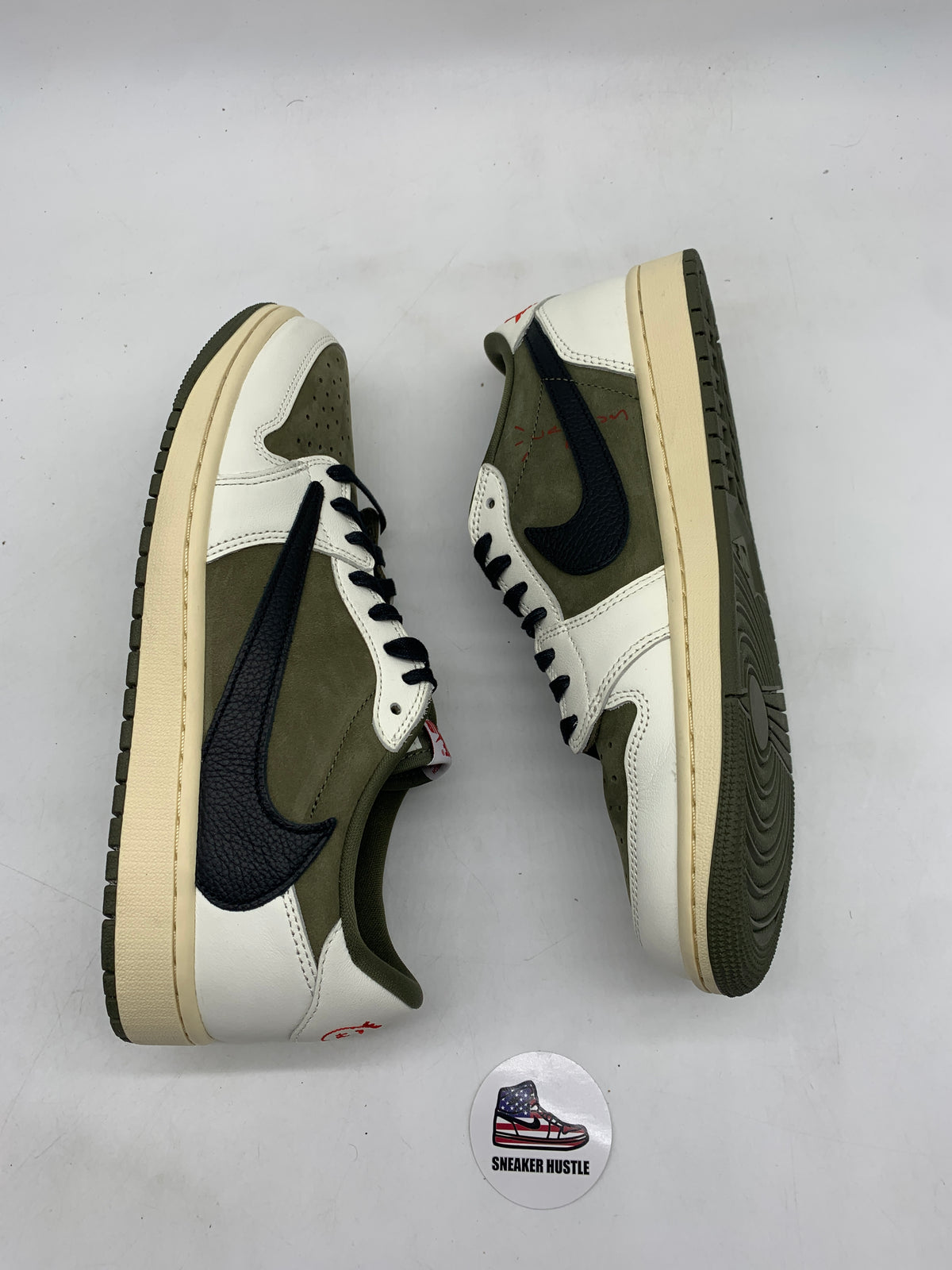 Jordan 1 Retro Low OG SP Travis Scott Medium Olive