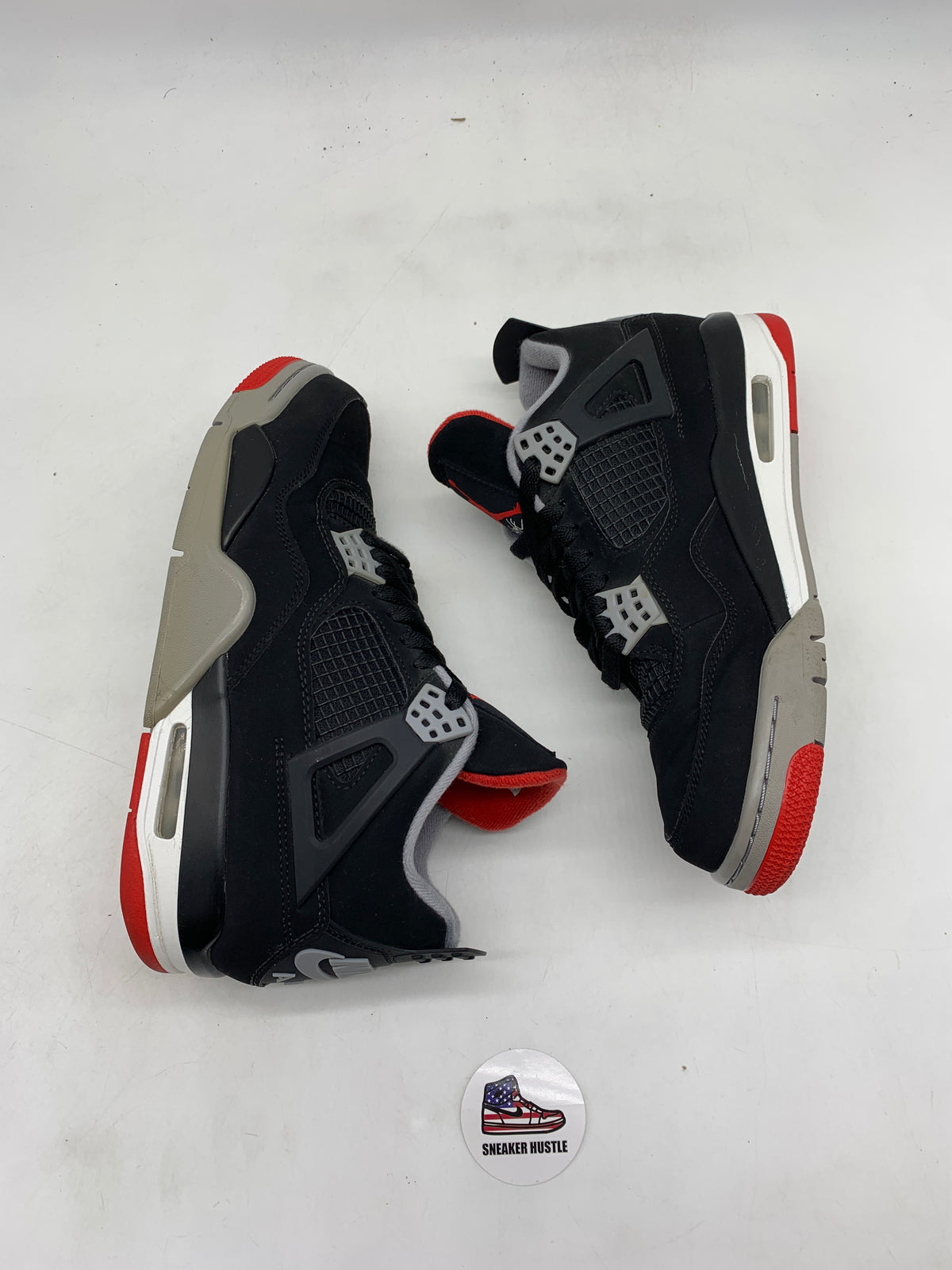 Jordan 4 Retro Bred (2019)