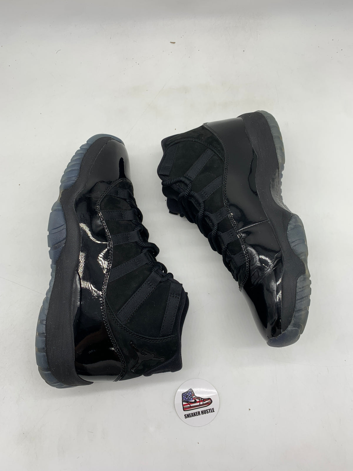 Jordan 11 Retro Cap and Gown