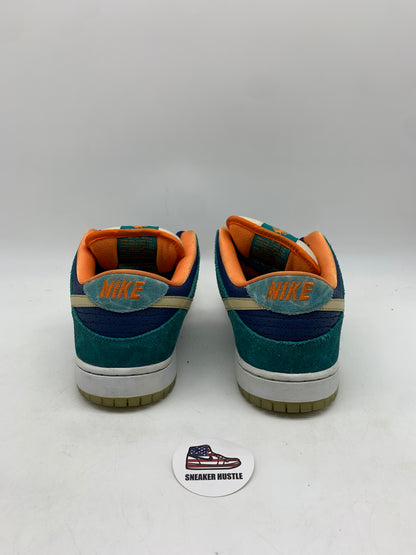 Nike SB Dunk Low MIA Skate Shop