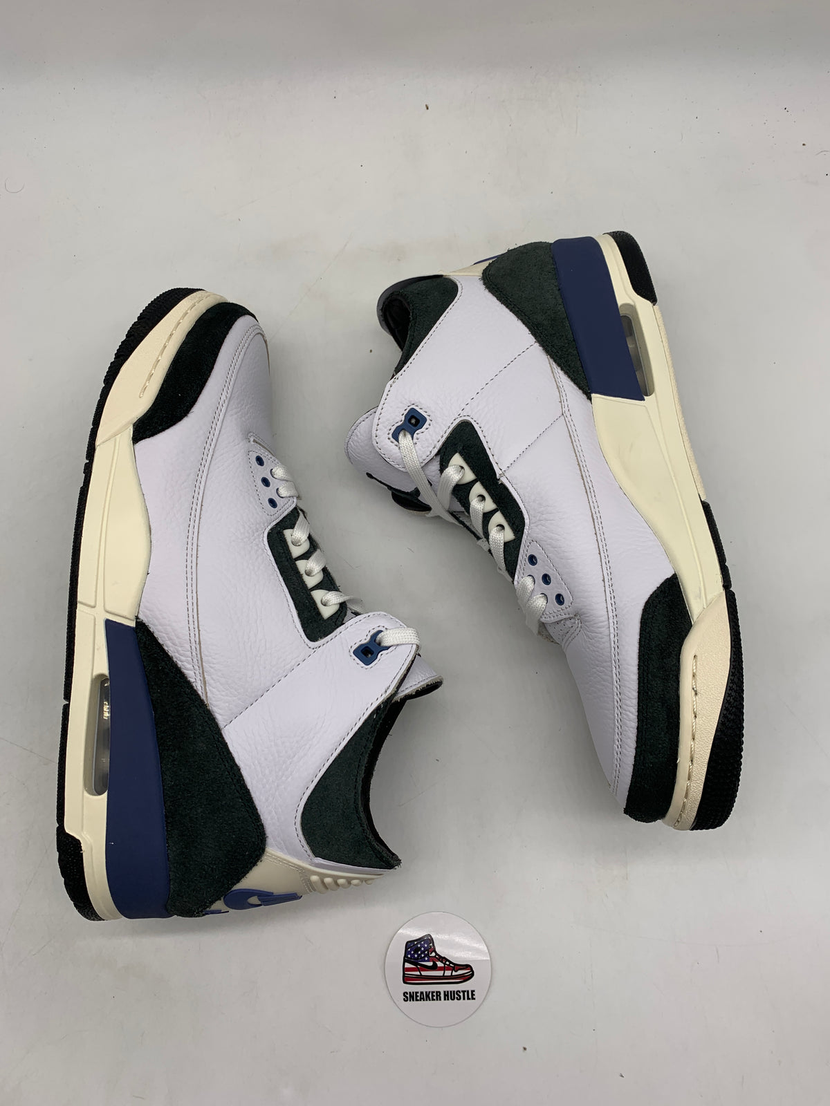 Jordan 3 Retro OG SP A Ma Maniére Diffused Blue