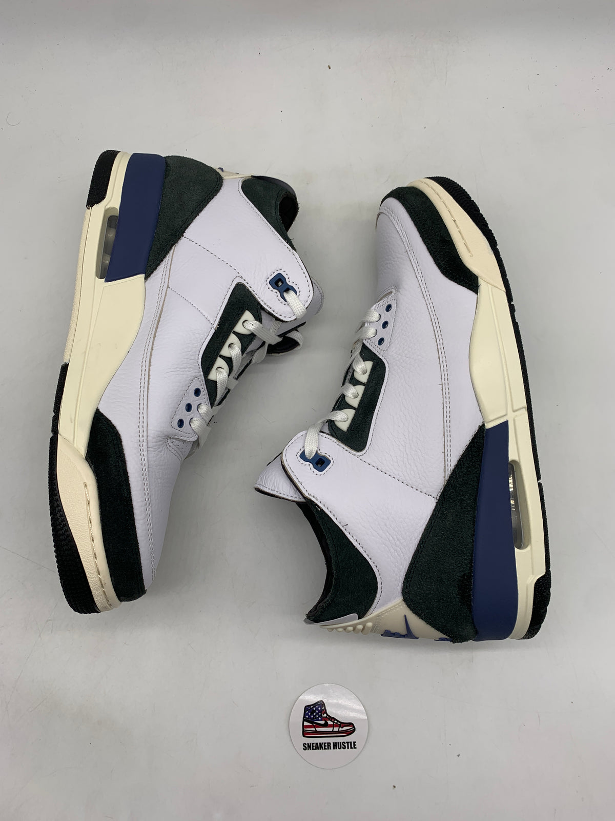 Jordan 3 Retro OG SP A Ma Maniére Diffused Blue