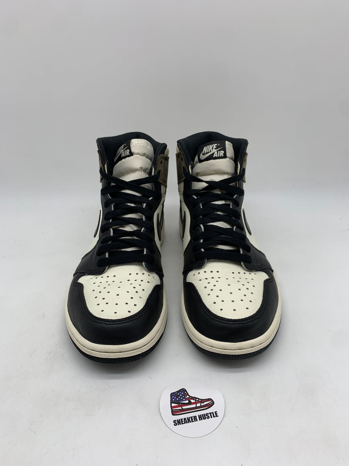 Jordan 1 Retro High Dark Mocha