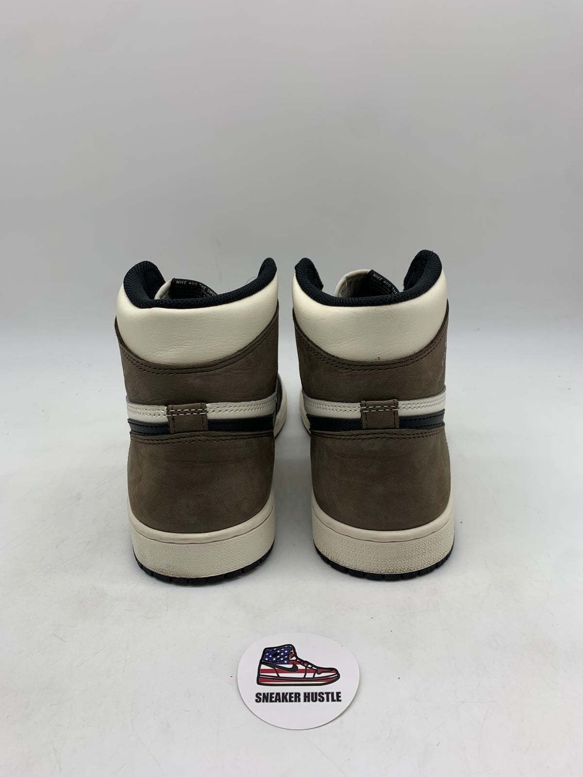 Jordan 1 Retro High Dark Mocha