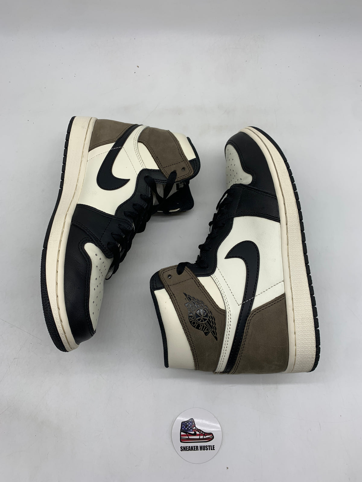 Jordan 1 Retro High Dark Mocha