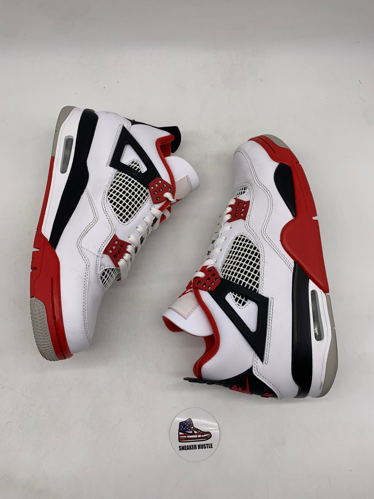 Jordan 4 Retro Fire Red (2020)