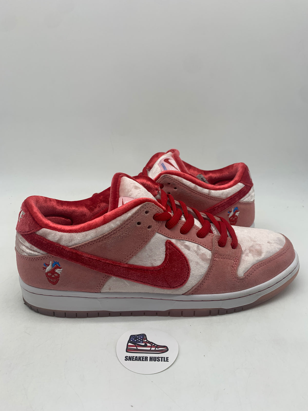 Nike SB Dunk Low StrangeLove Skateboards
