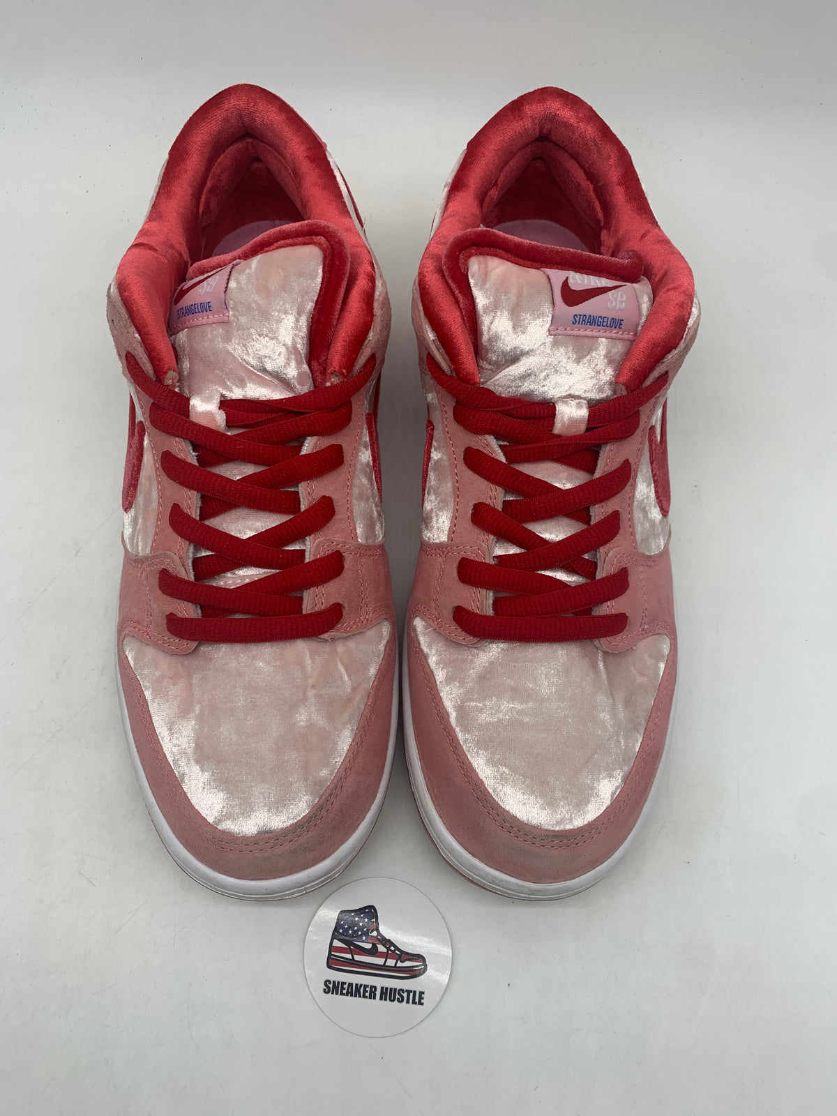 Nike SB Dunk Low StrangeLove Skateboards